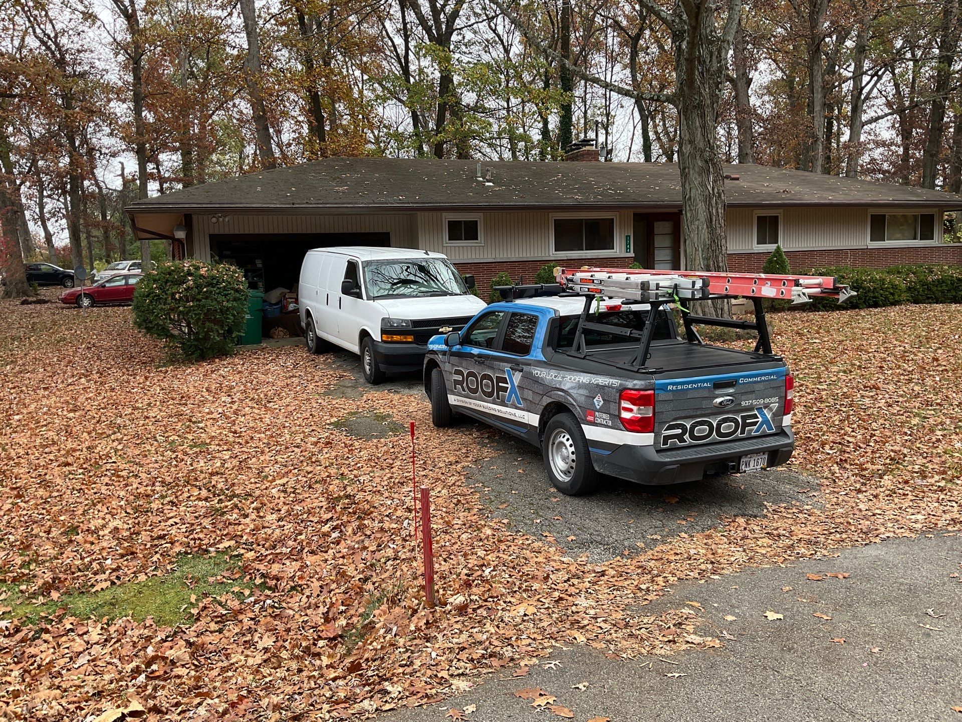 Residential Roofing Installation using Timberline UHDZ Shingles - Barkwood by RoofX 