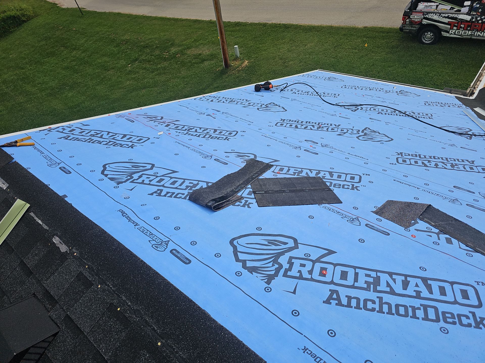 Residential Roofing Install - Atlas Pinnacle Pristine W/ Scotchguard - Color Black Shadow  by Titan Commercial & Residential Roofing 