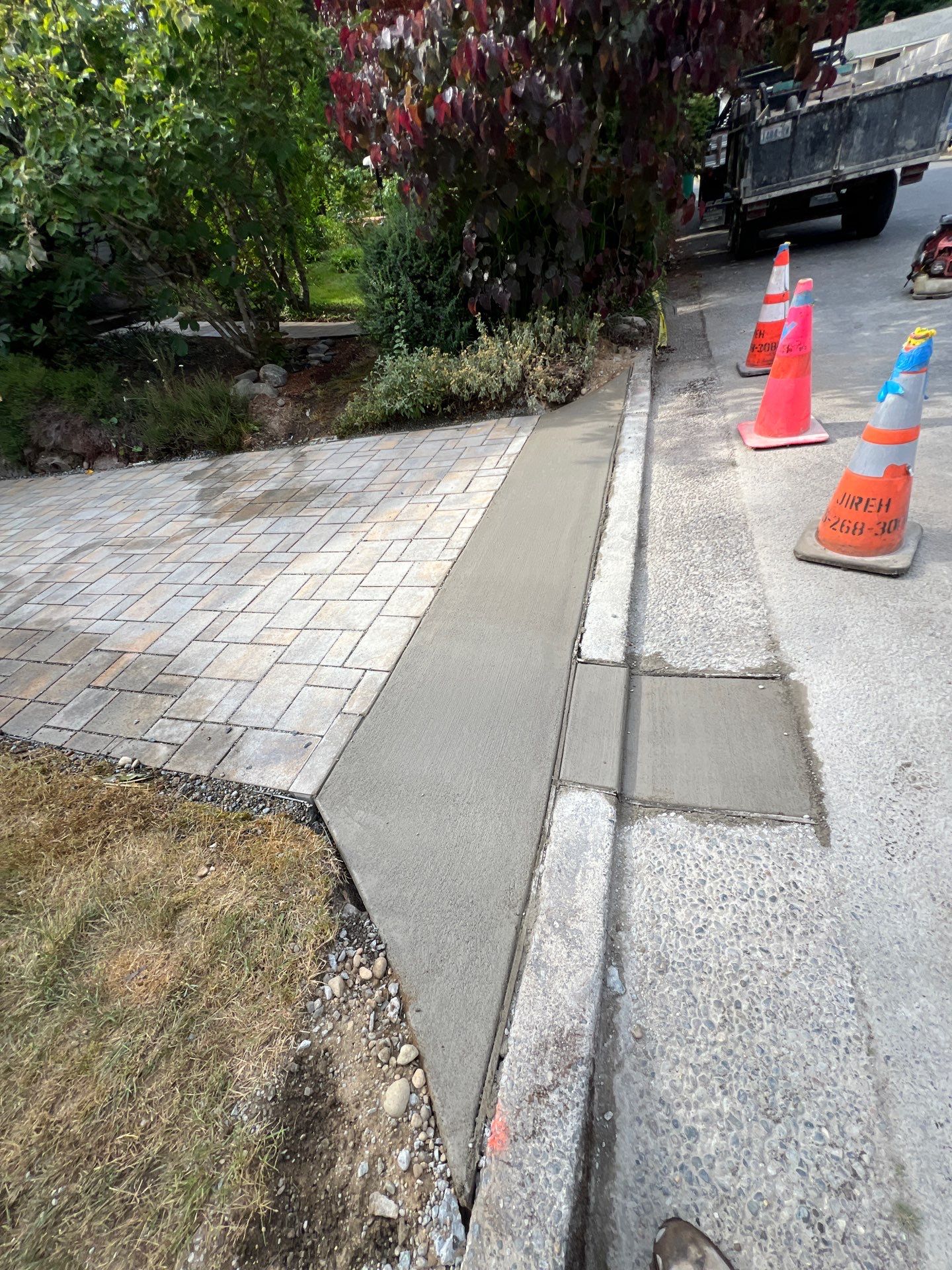 Pavers Driveway & Walkway with Concrete Lip | Seattle  by Jireh Asphalt & Concrete Inc 
