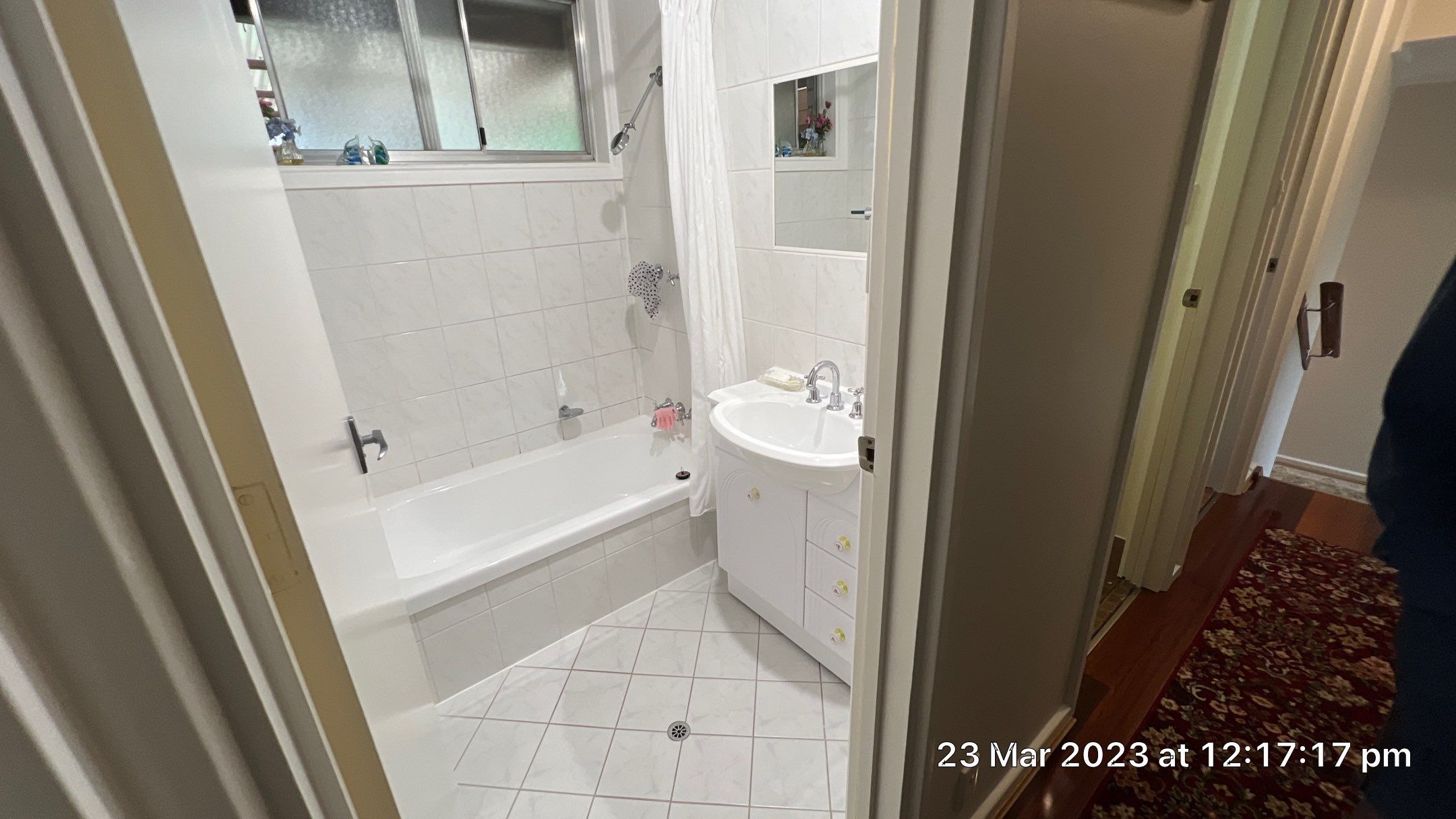 Main Bathroom, Toilet & Laundry Renovation by Re-seal Bathrooms