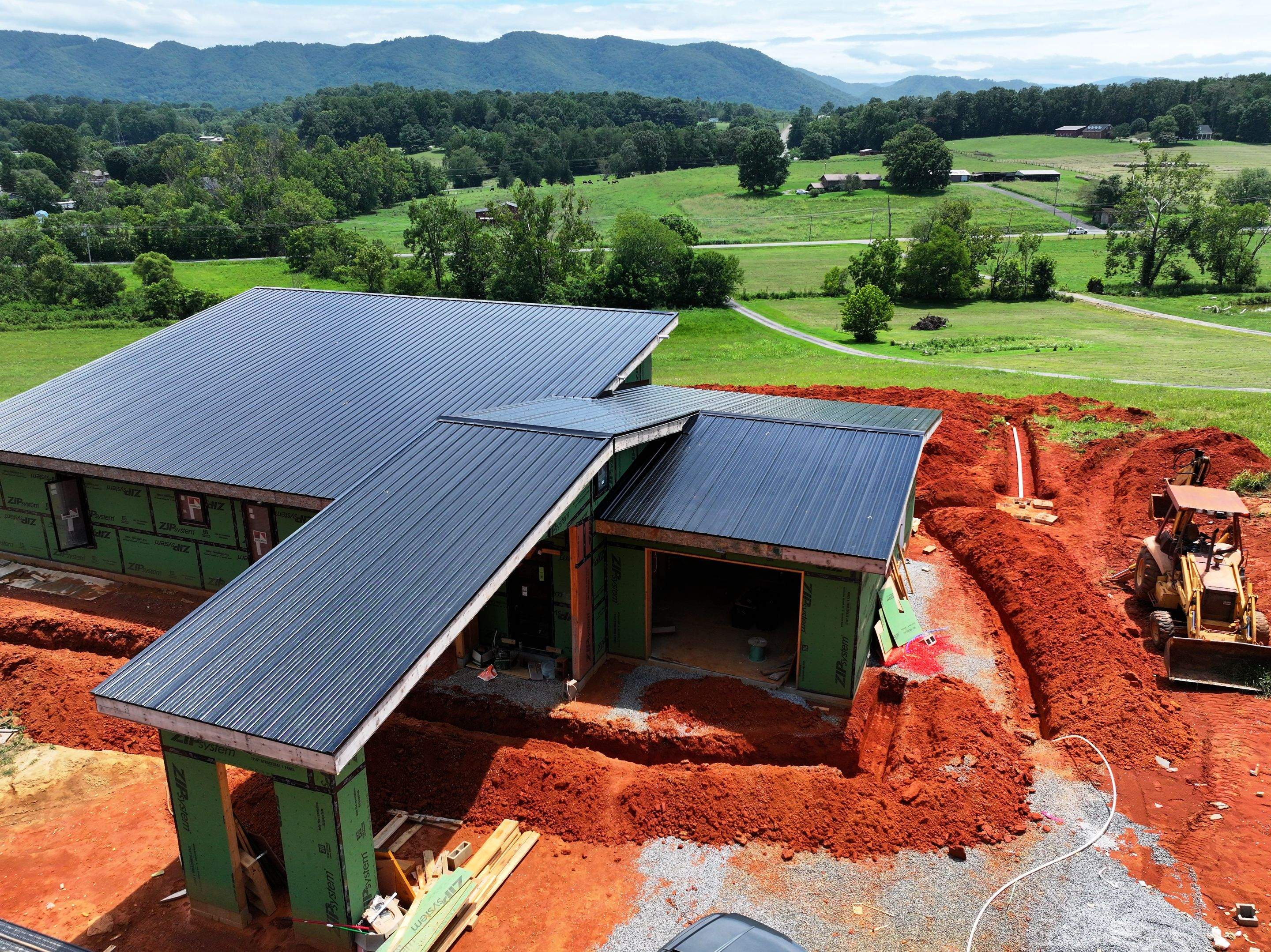 Titus Sr. Residence by Omnia Roofing