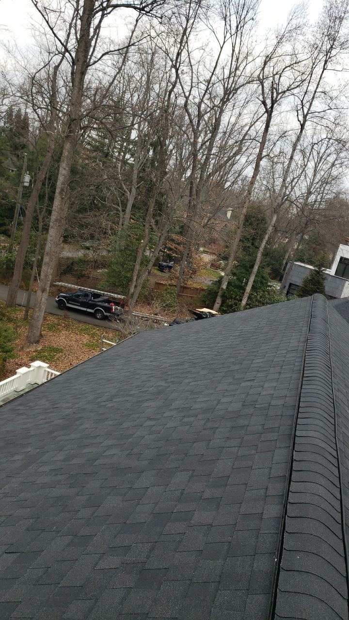 McLean: Certainteed Landmark Pro Designer Shingles in Max Def Charcoal Black by RM Banning, Inc.