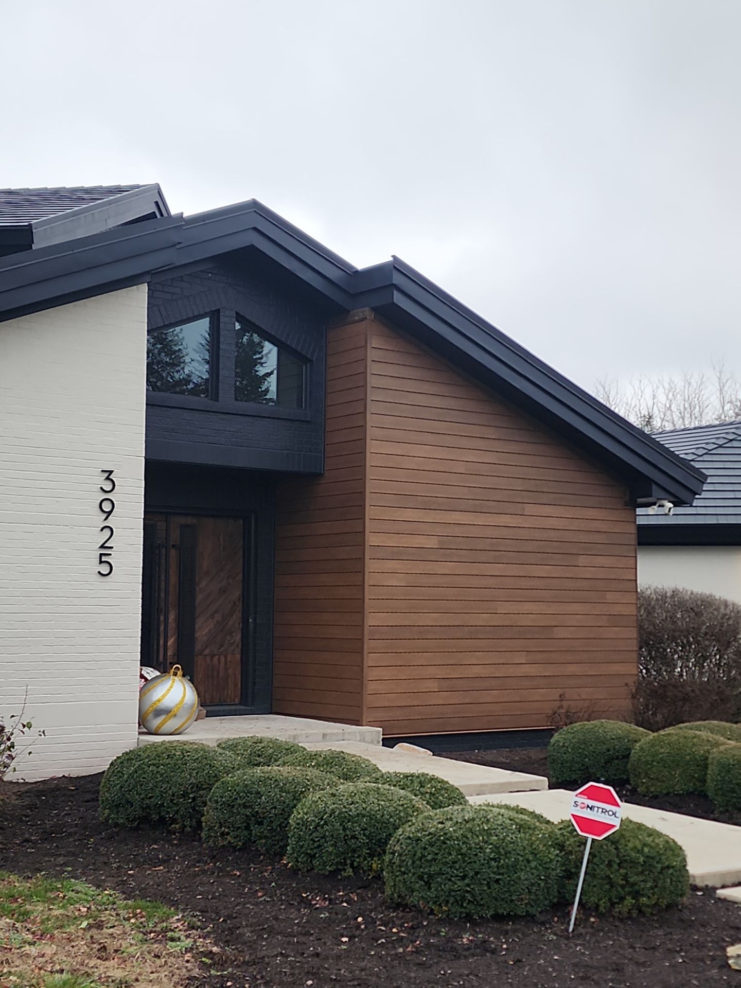 Black Frost Metal Shake Roof & Modern Exterior Renovation – Fort Wayne, IN by 4Ever Metal Roofing