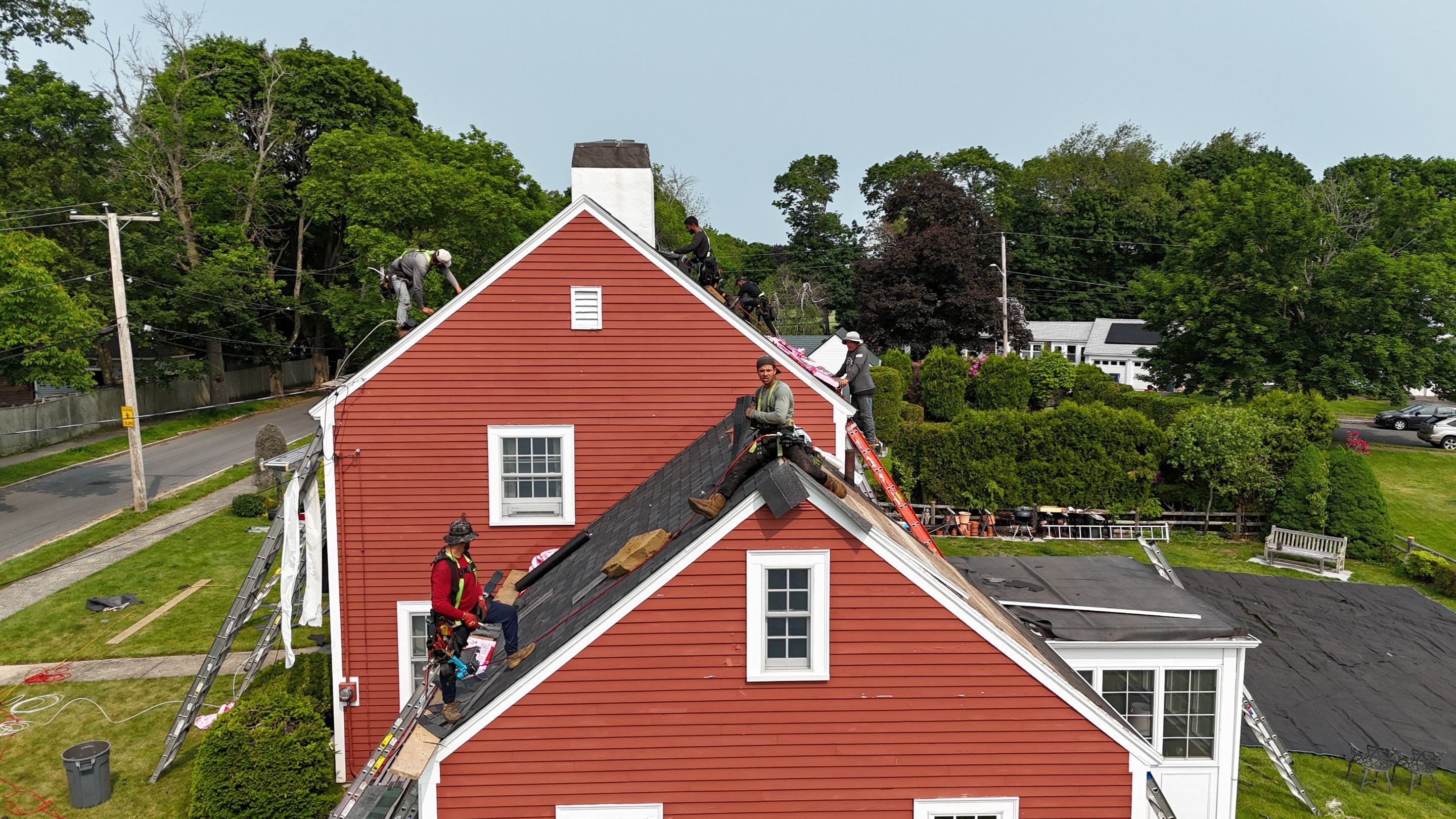 Full Roof Replacement in Salem, MA – Owens Corning Duration, Onyx Black by JOHNNYS PRO