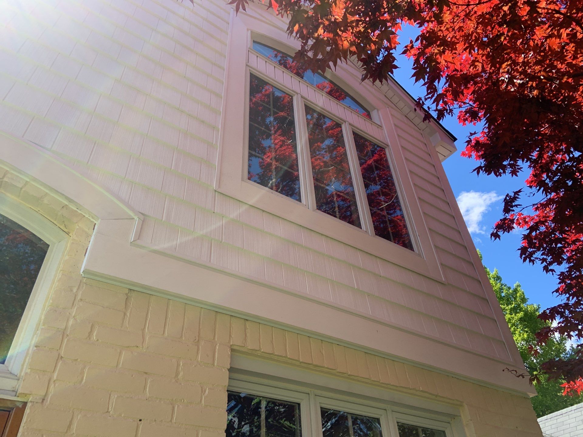 Siding Replacement using CertainTeed Restoration Classic D5 by 180 Contractors