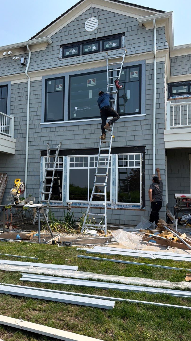 Custom Andersen 100 Series Window and Entry Door Installation in Issaquah by Emerald City Energy 