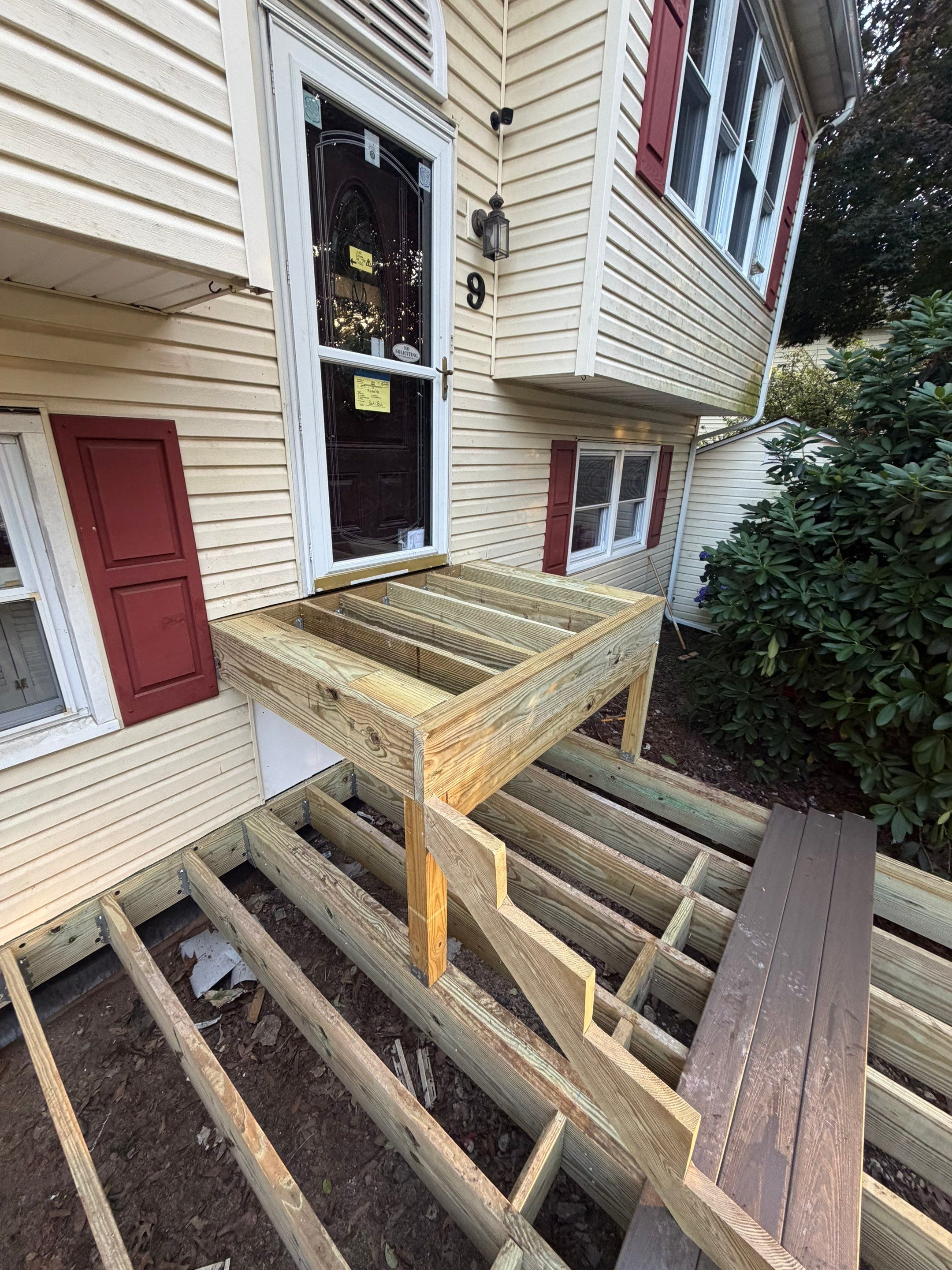 New Deck in Middletown Township, New Jersey by deck guardian