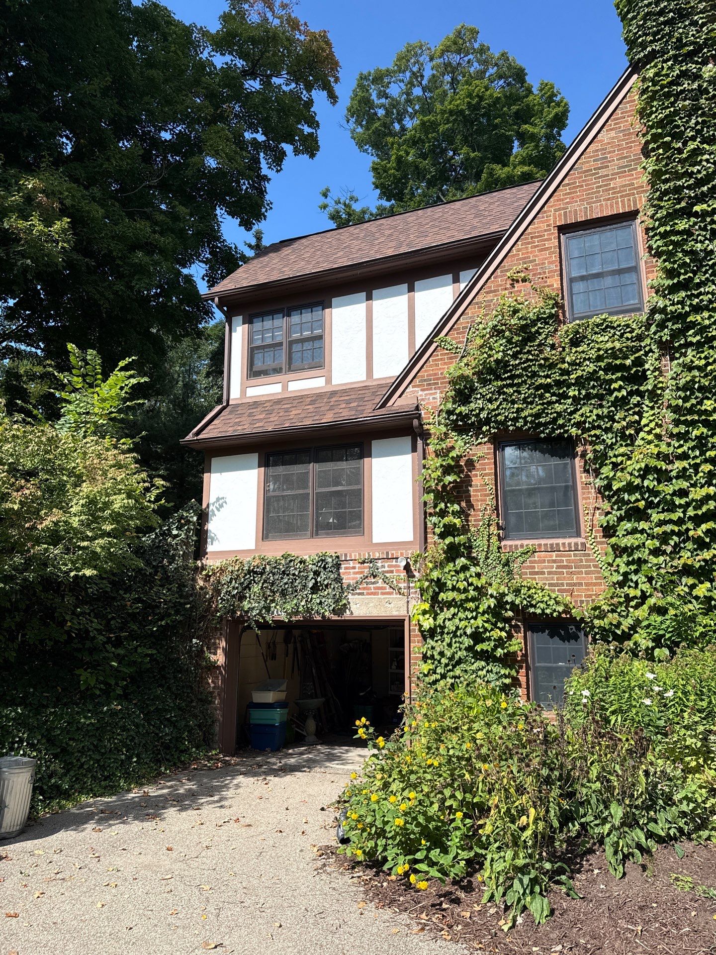 Sunrise Seamless, LLC featured photo.