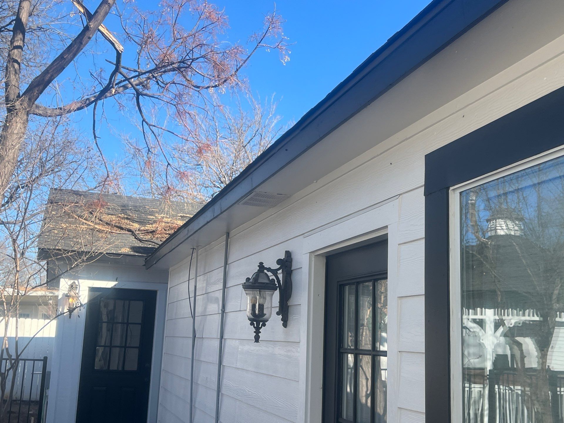 Exterior painting & Deck staining in Frisco by Nomad Painting