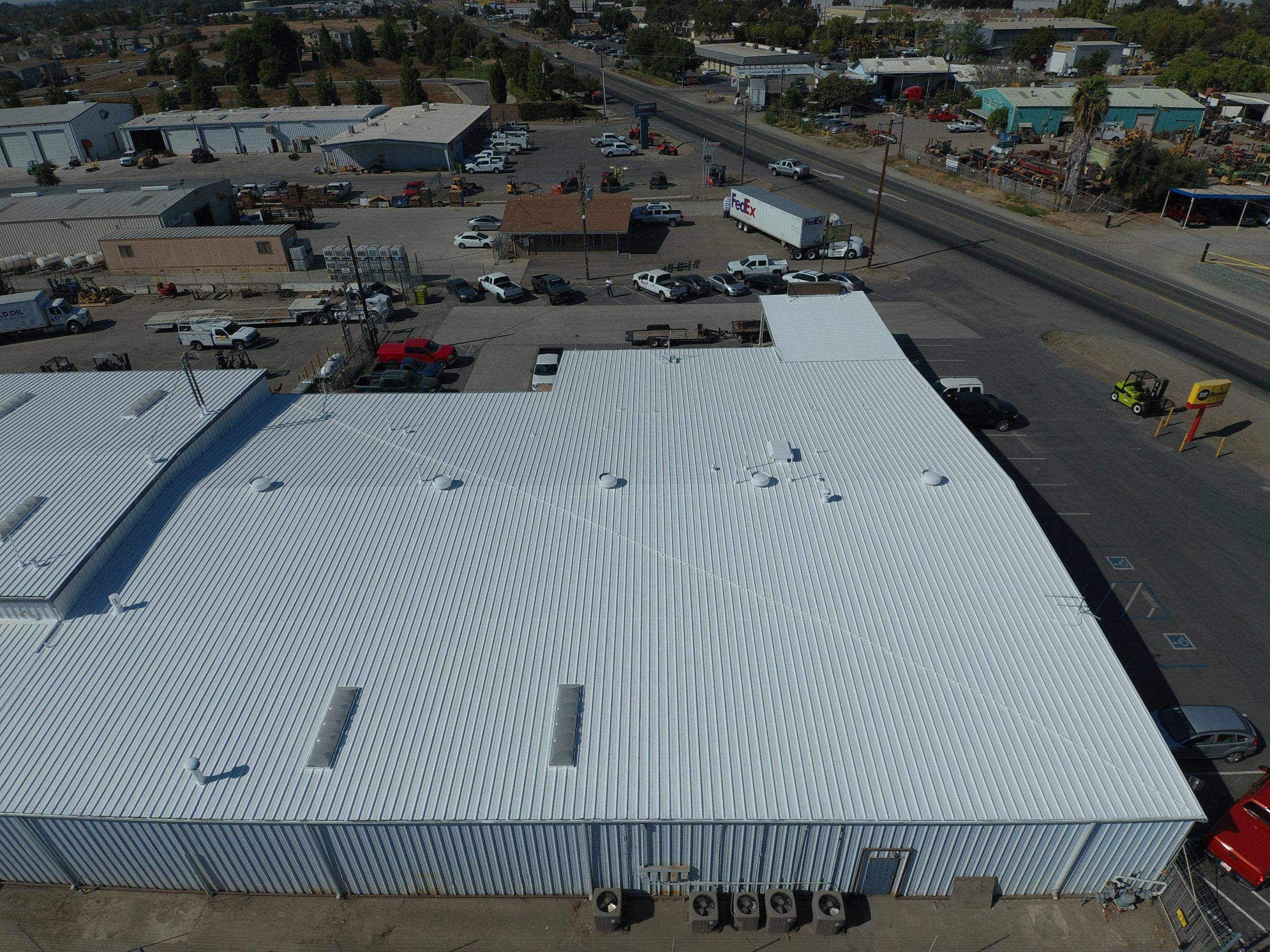 MR Roofing system using Conklin Benchmark/PUMA XL fabric and coating by Straight Edge Roofing Inc