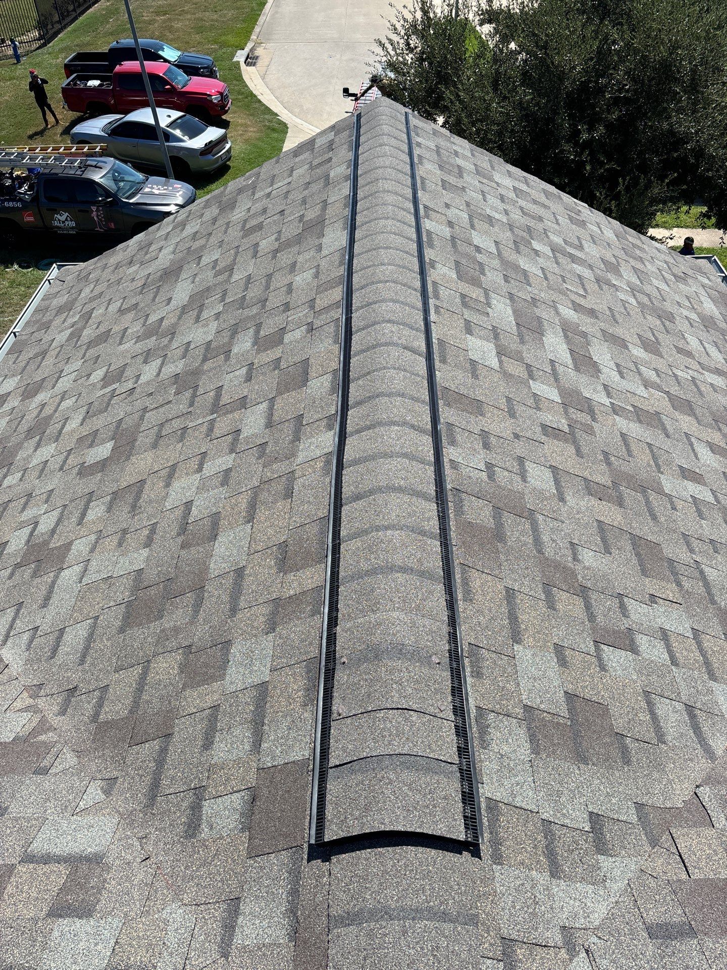 Residential Roofing Installation using Owen's Corning Duration (Lifetime) Shingles by Roof Repair Company