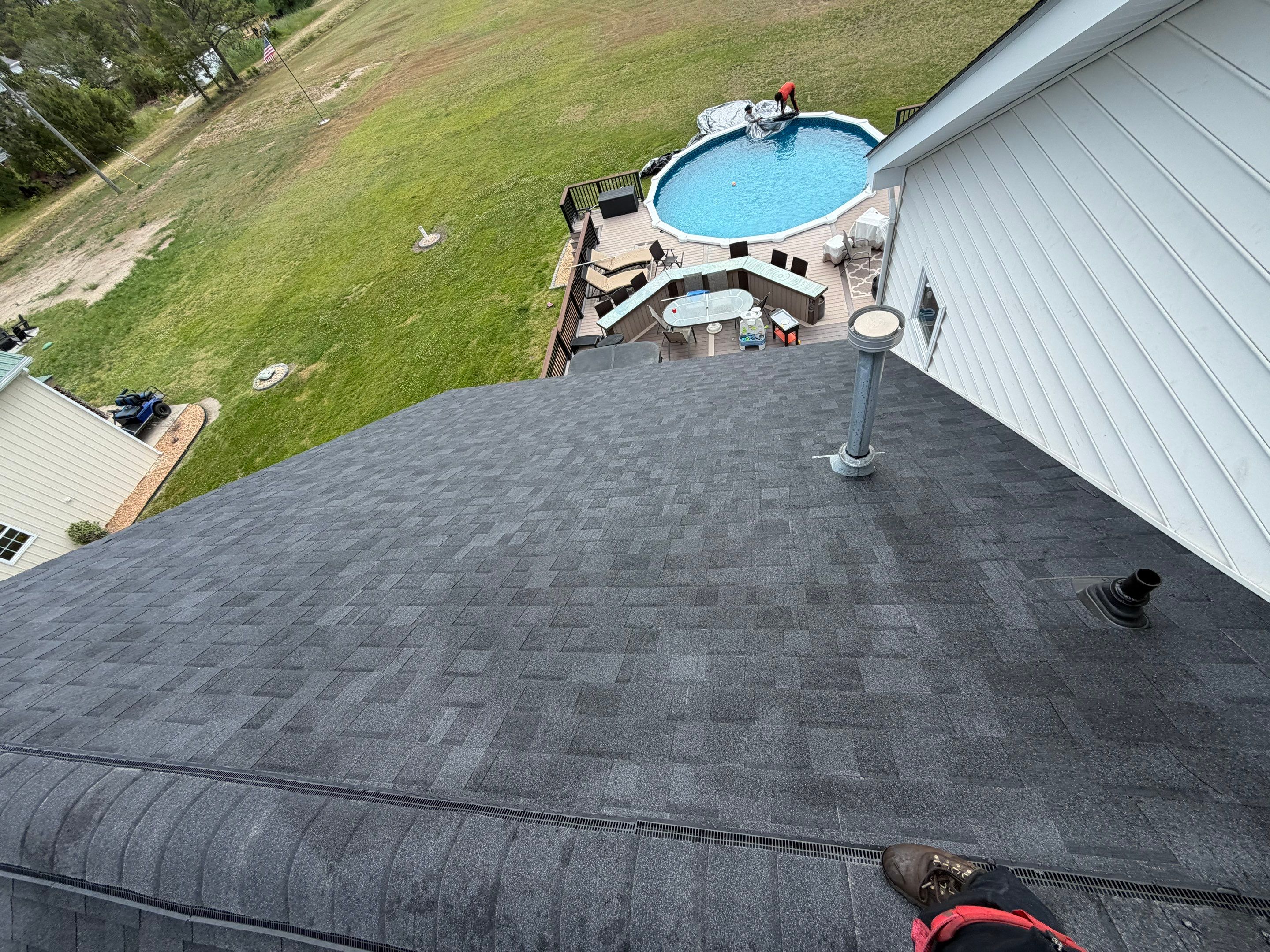 Comprehensive Roof, Soffit, and Fascia Replacement in New Point by Cade Construction