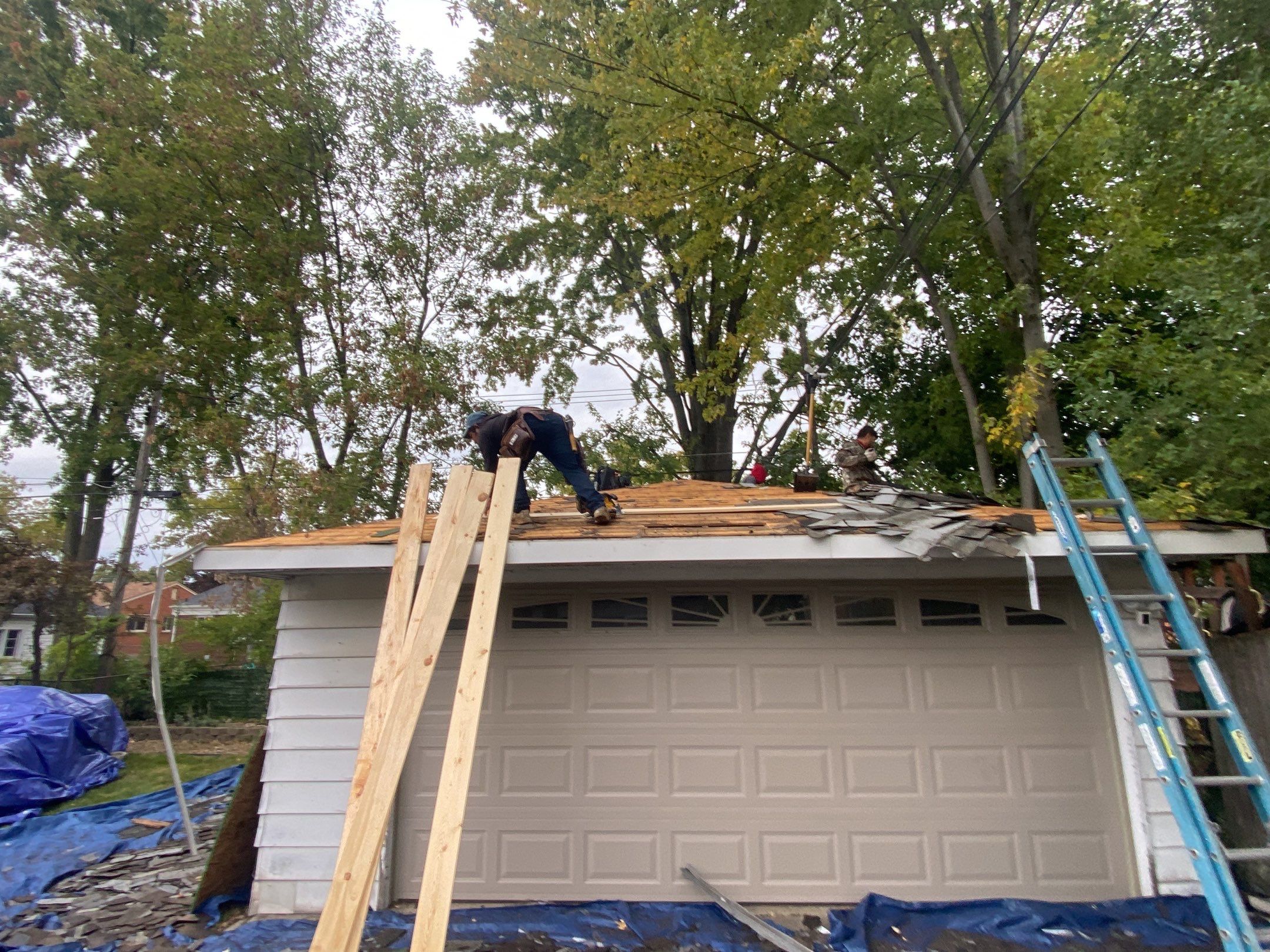 Roof Replacement using CertainTeed Landmark by 180 Contractors