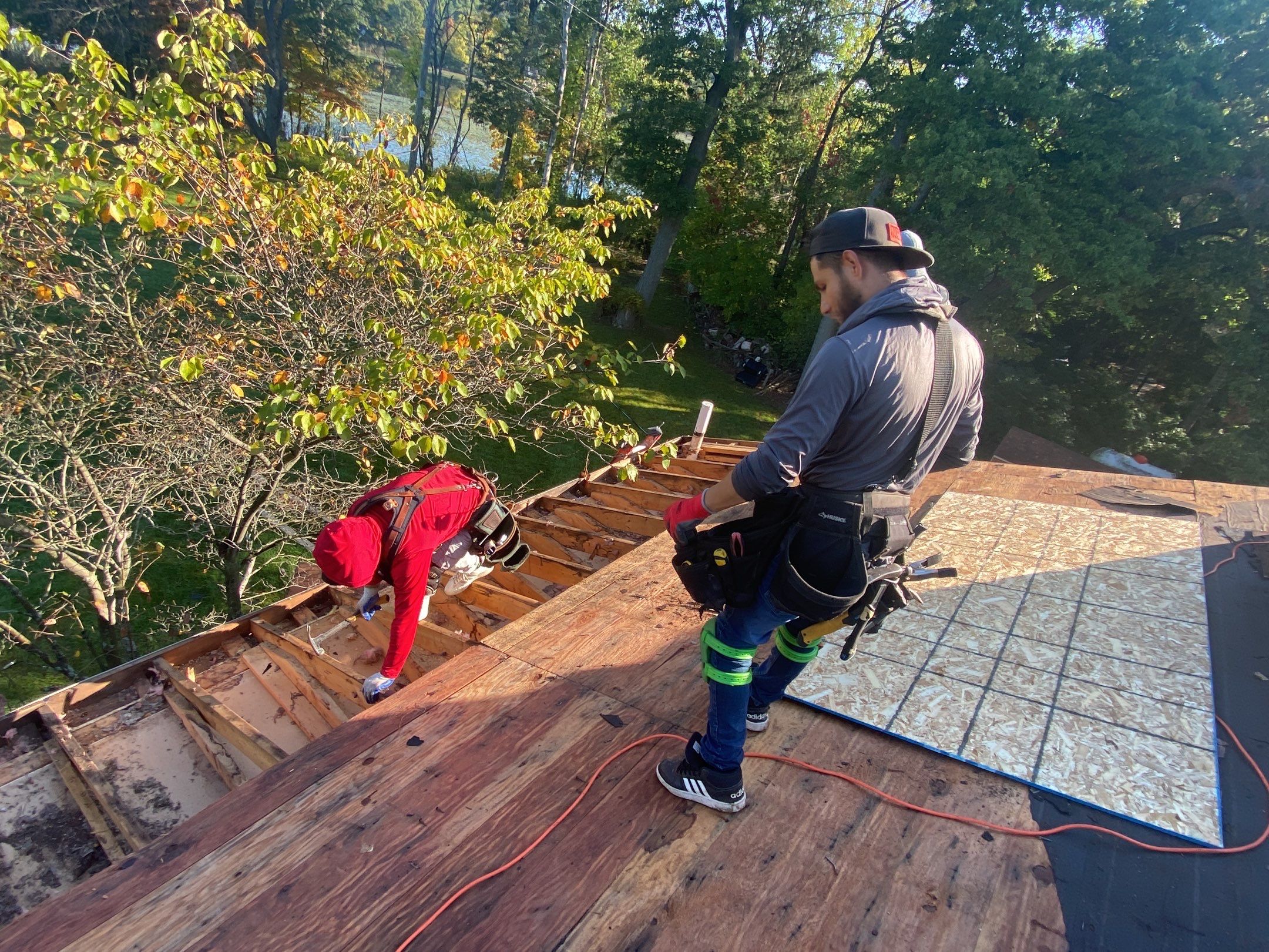 Roof Replacement using CertainTeed Landmark by 180 Contractors