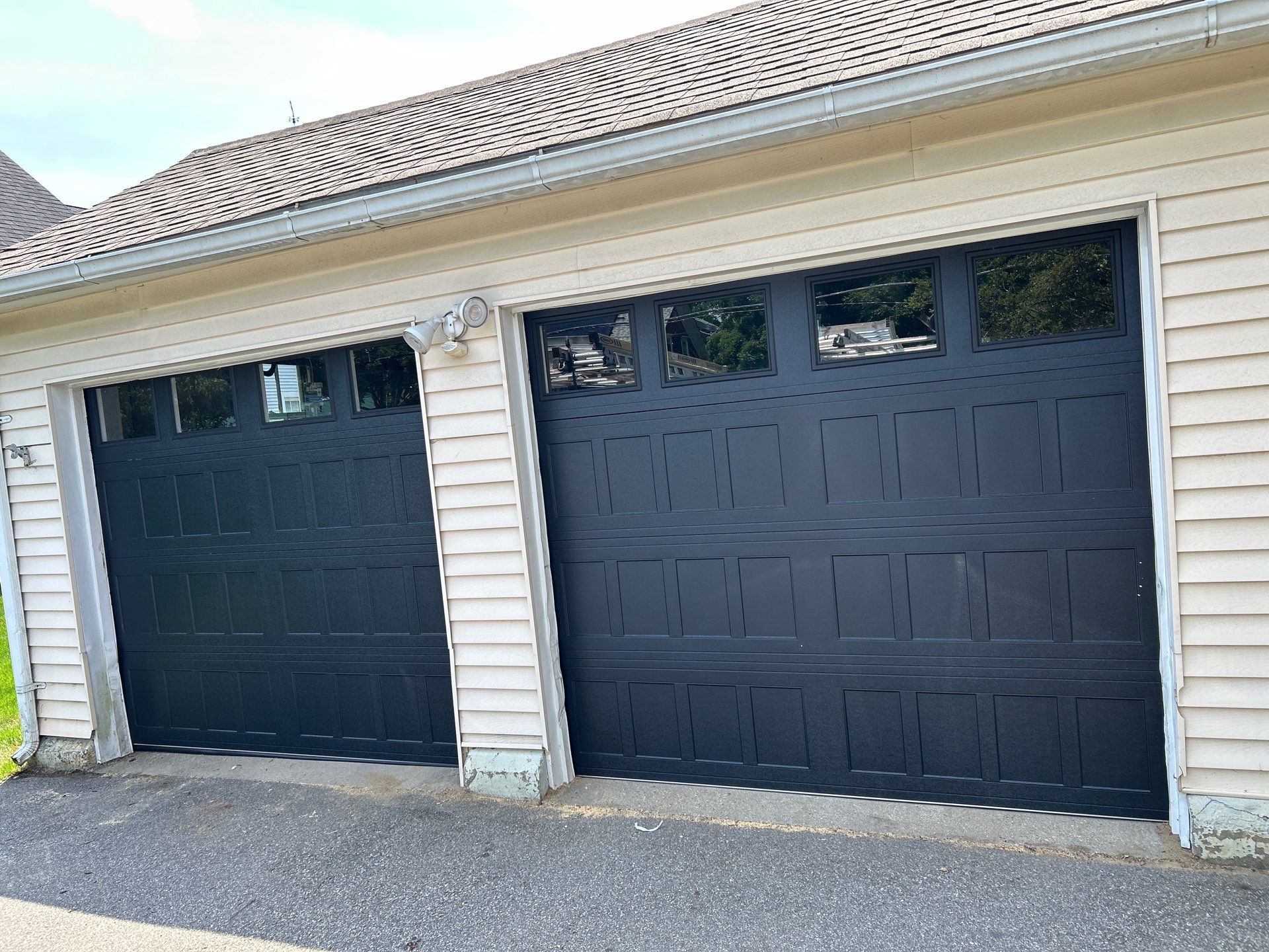 Door Installation using Raynor Encore Garage Door by Keene Door