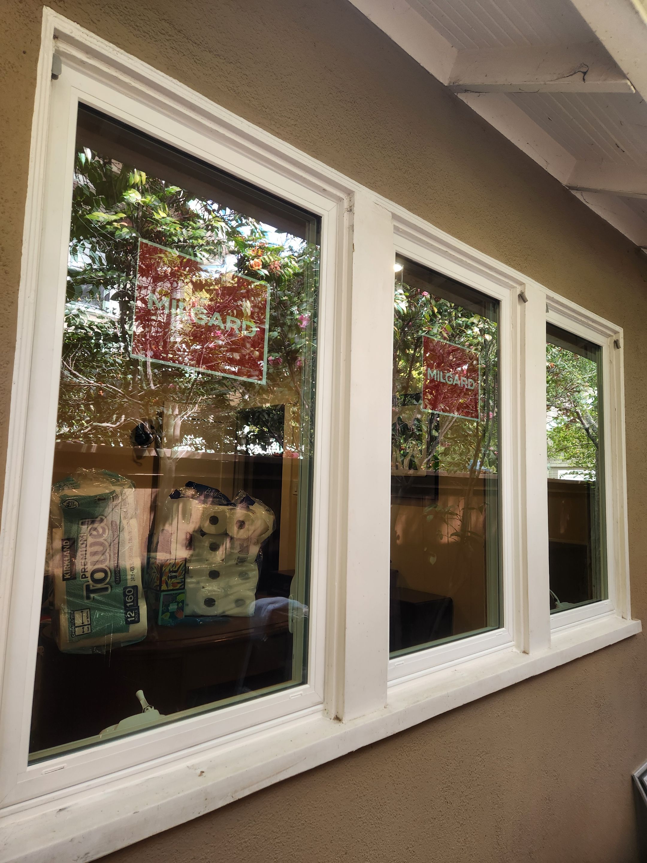 Window Installation using Milgard Ultra series, Fiberglass windows with SDL grids by American Window Company
