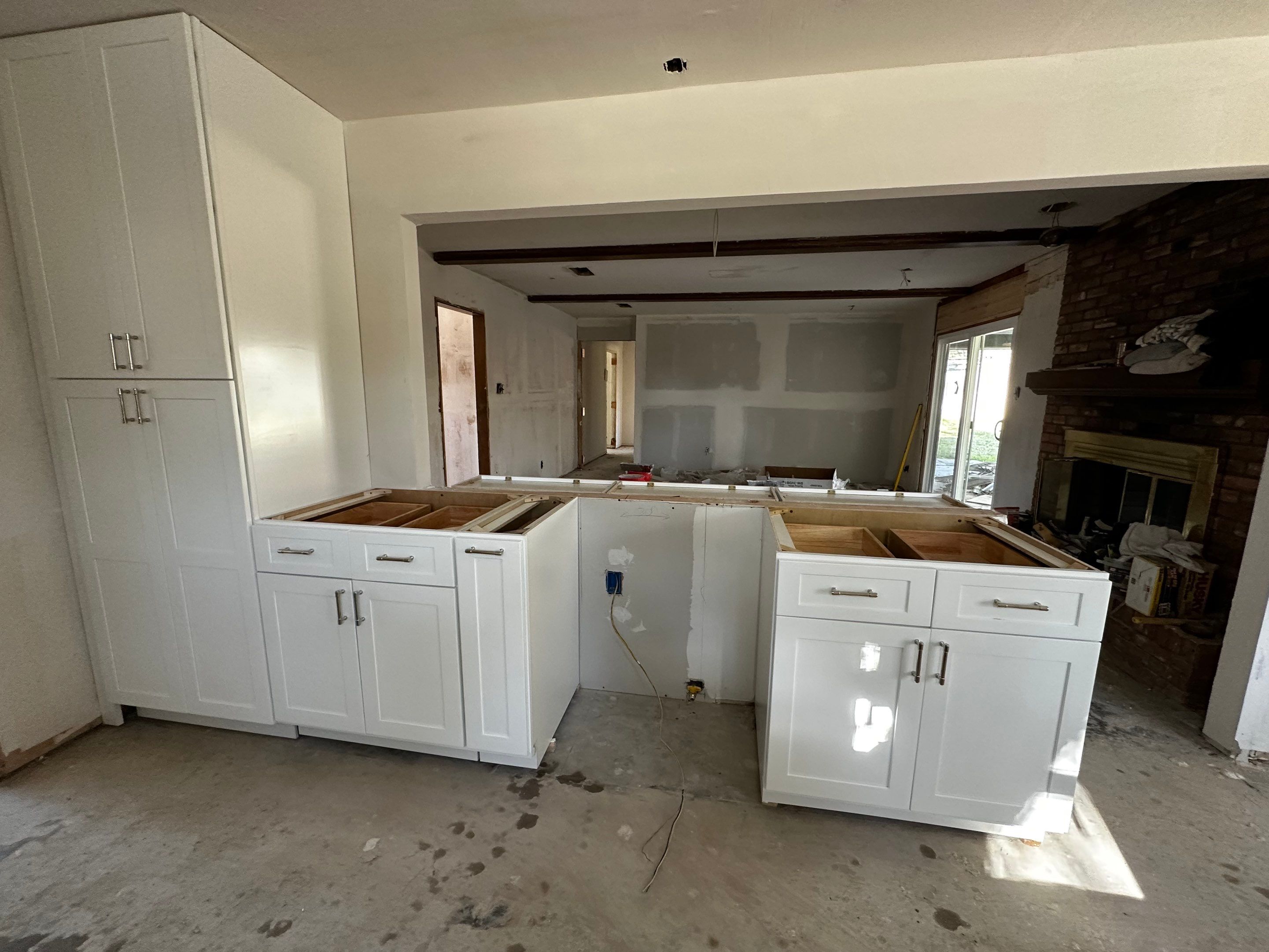 Rapid Sale Remodel: Kitchen & Bath Upgrades That Sold in Two Weeks by Tibi Soli LLC