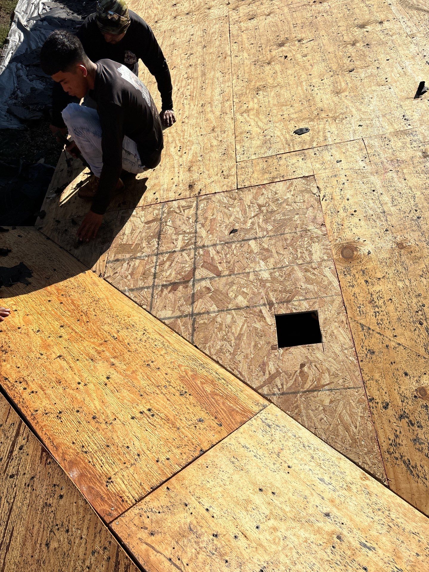 Residential Roofing Installation using Owen's Corning Duration (Lifetime) Shingles by Roof Repair Company