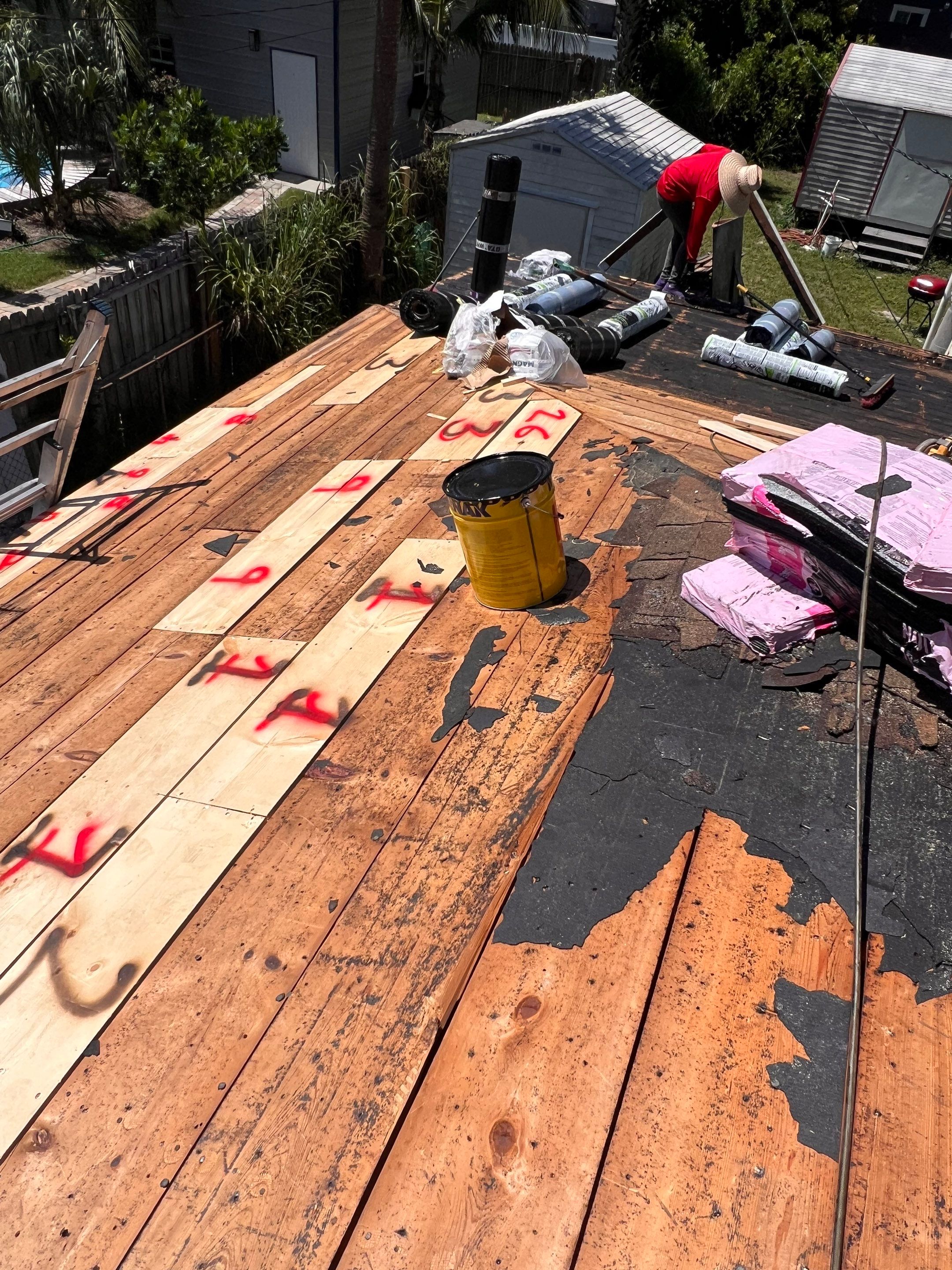 Project in St. Petersburg 33714 by Mitchell Roofing Company LLC 