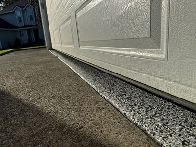 2 Car Garage in Domino