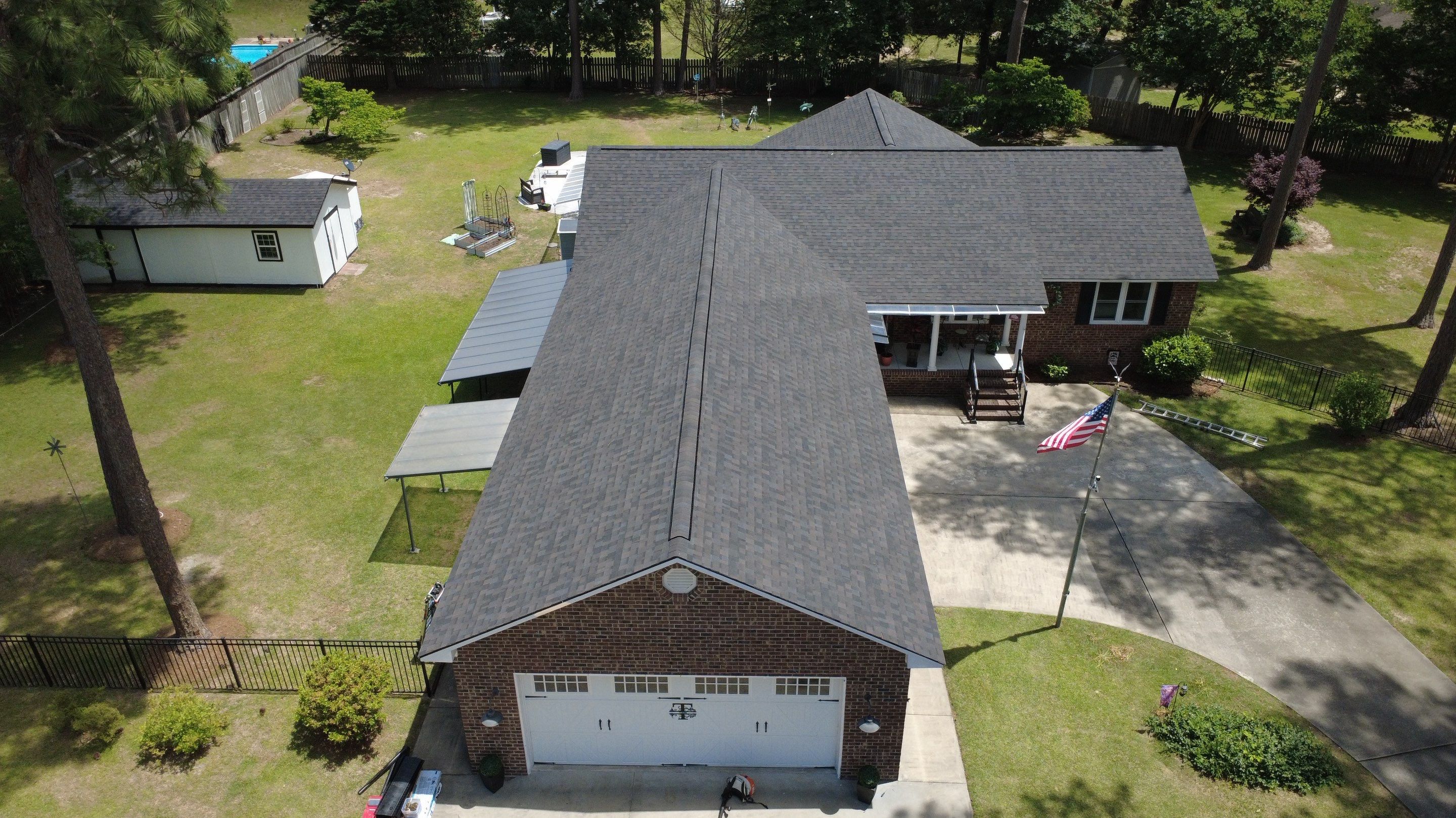 IKO Dynasty Glacier by Alpha Sky Roofing