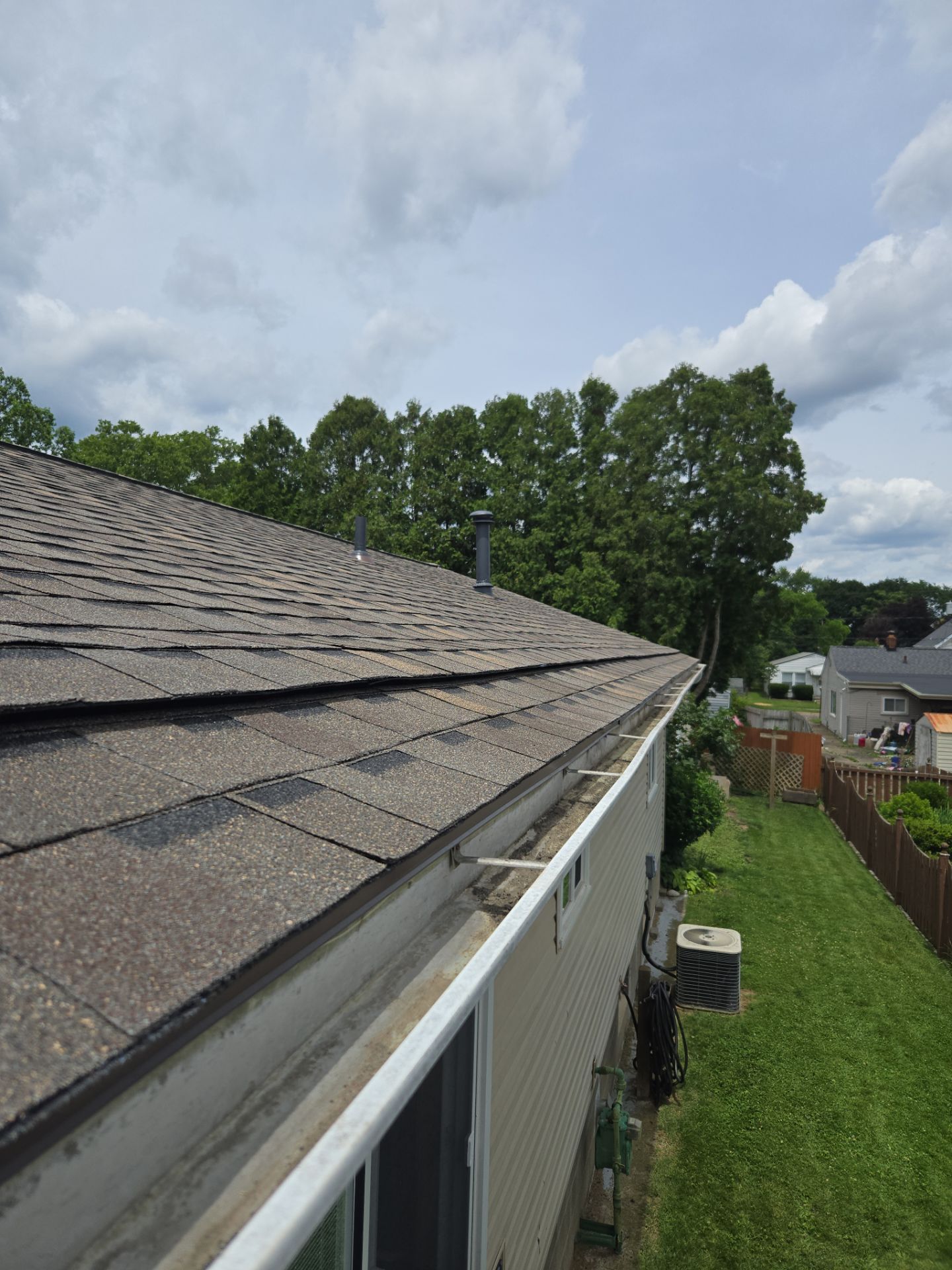 Diana A: Atlas Pinnacle, Color, Weathered Shadow, Drip Edge, Color, Musket Brown by Eagle Eye Roofing