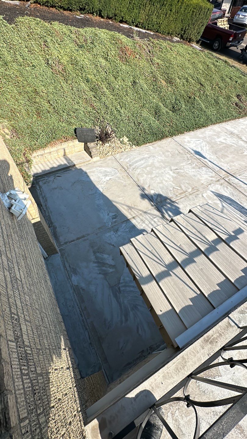 Driveway + Porch + Steps + Walkway Project in Robinson by Floors in a Day, Inc