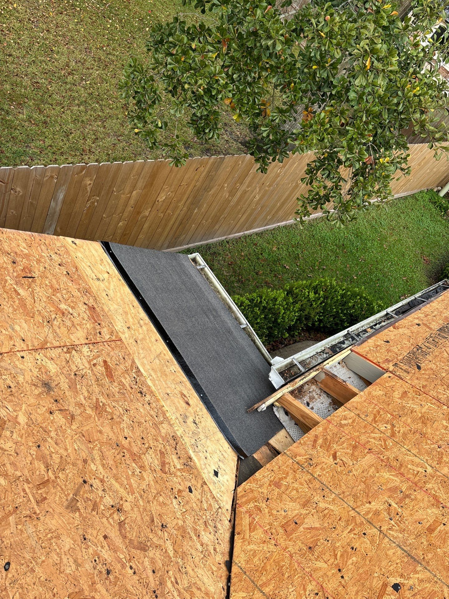 Roof Replacement Houston by Roof Repair Company