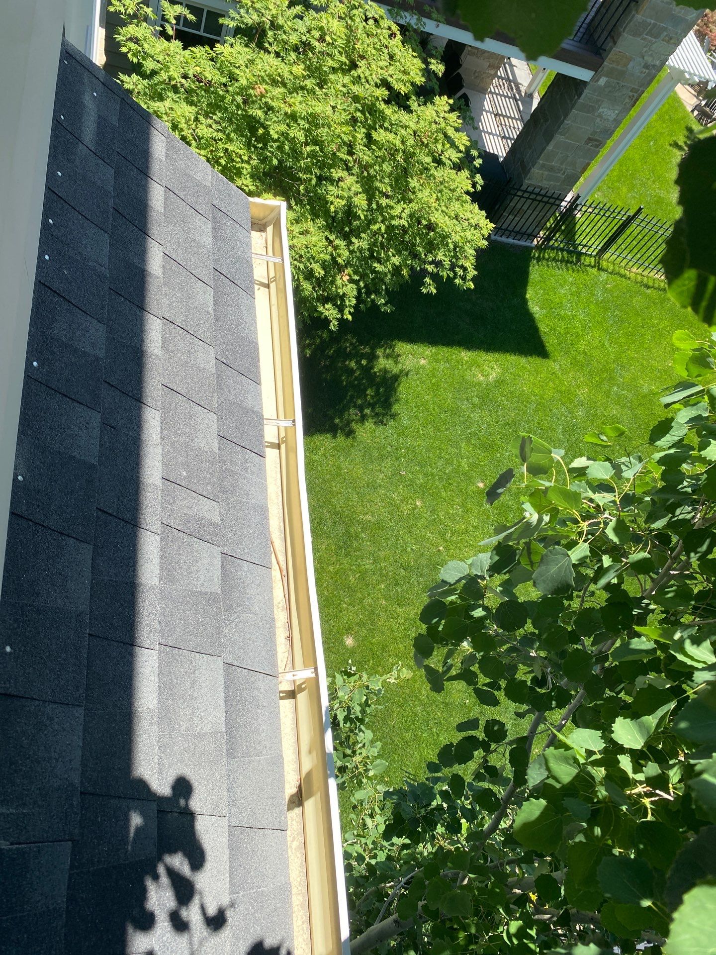 Project in sandy by Emerald Gotcha Gutters 