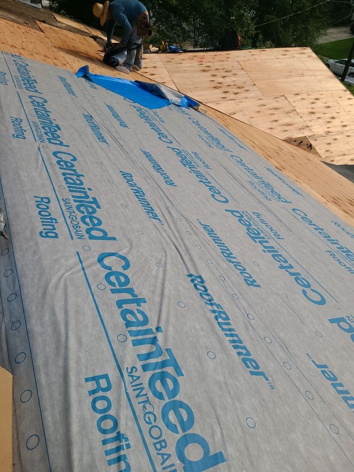 Alexandria: CertainTeed Landmark Pro Architectural Shingles in Max Def Shenandoah by RM Banning, Inc.