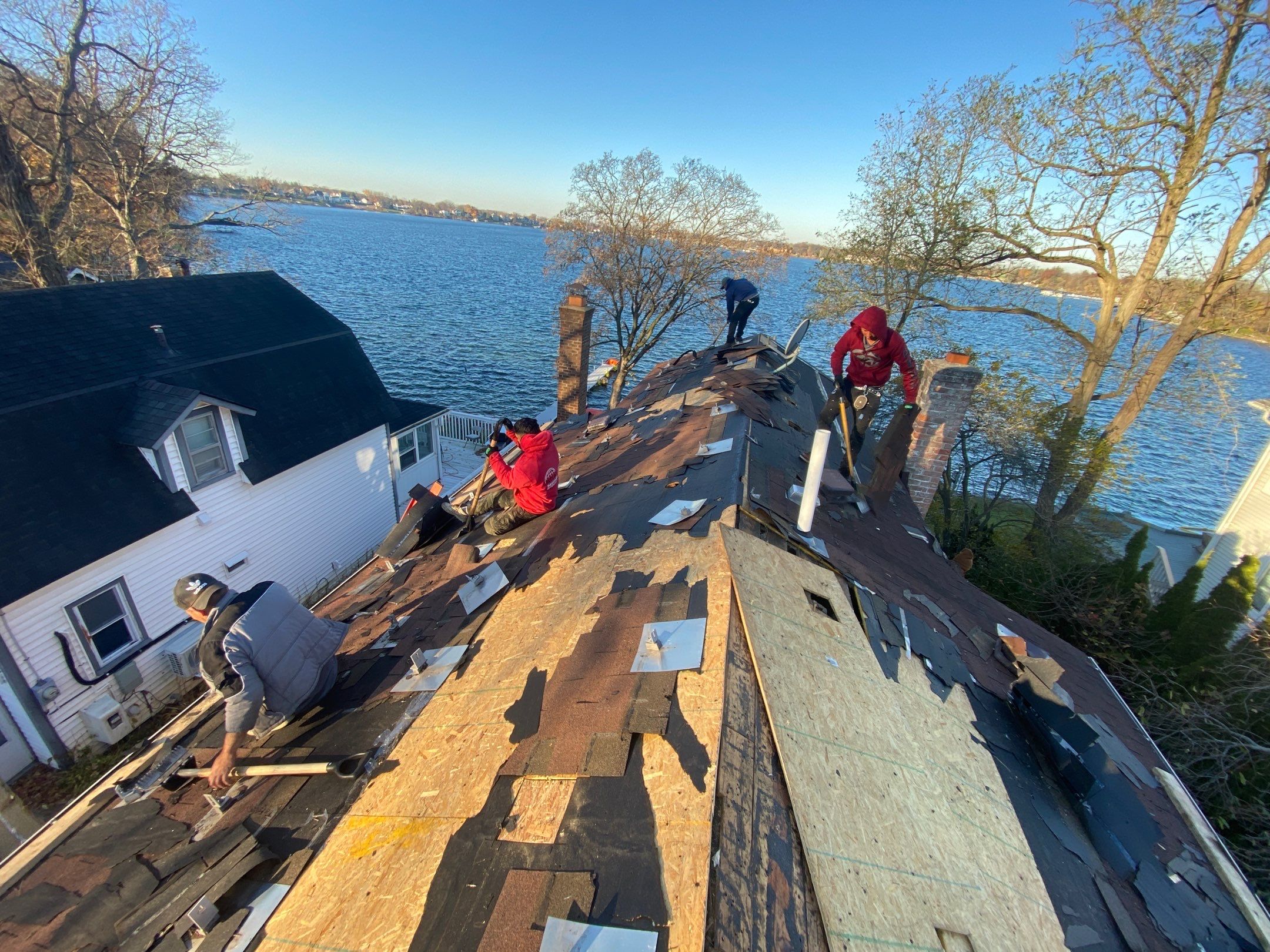 Roof Replacement using CertainTeed Landmark by 180 Contractors