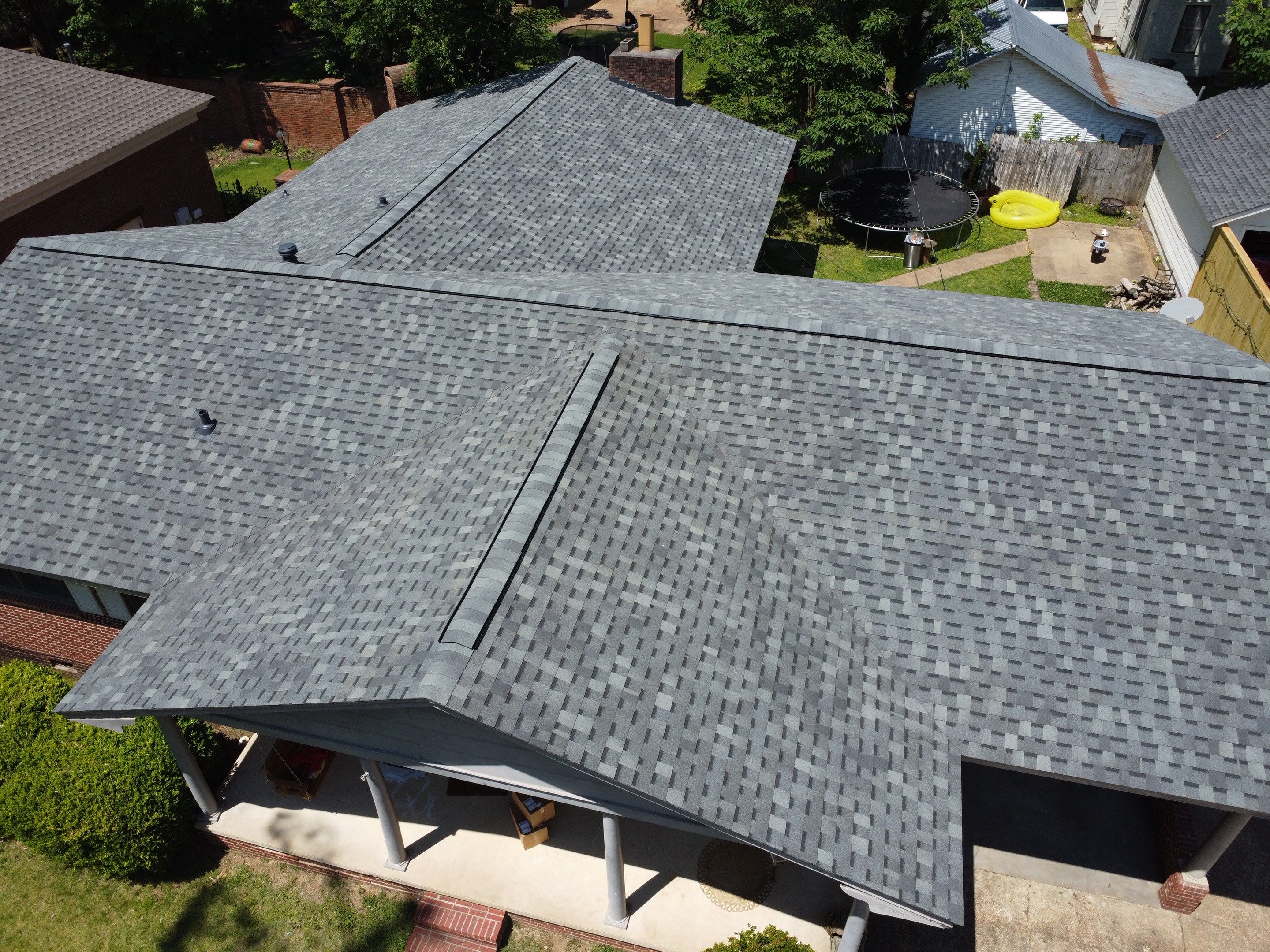 Moxie Roofing featured photo.