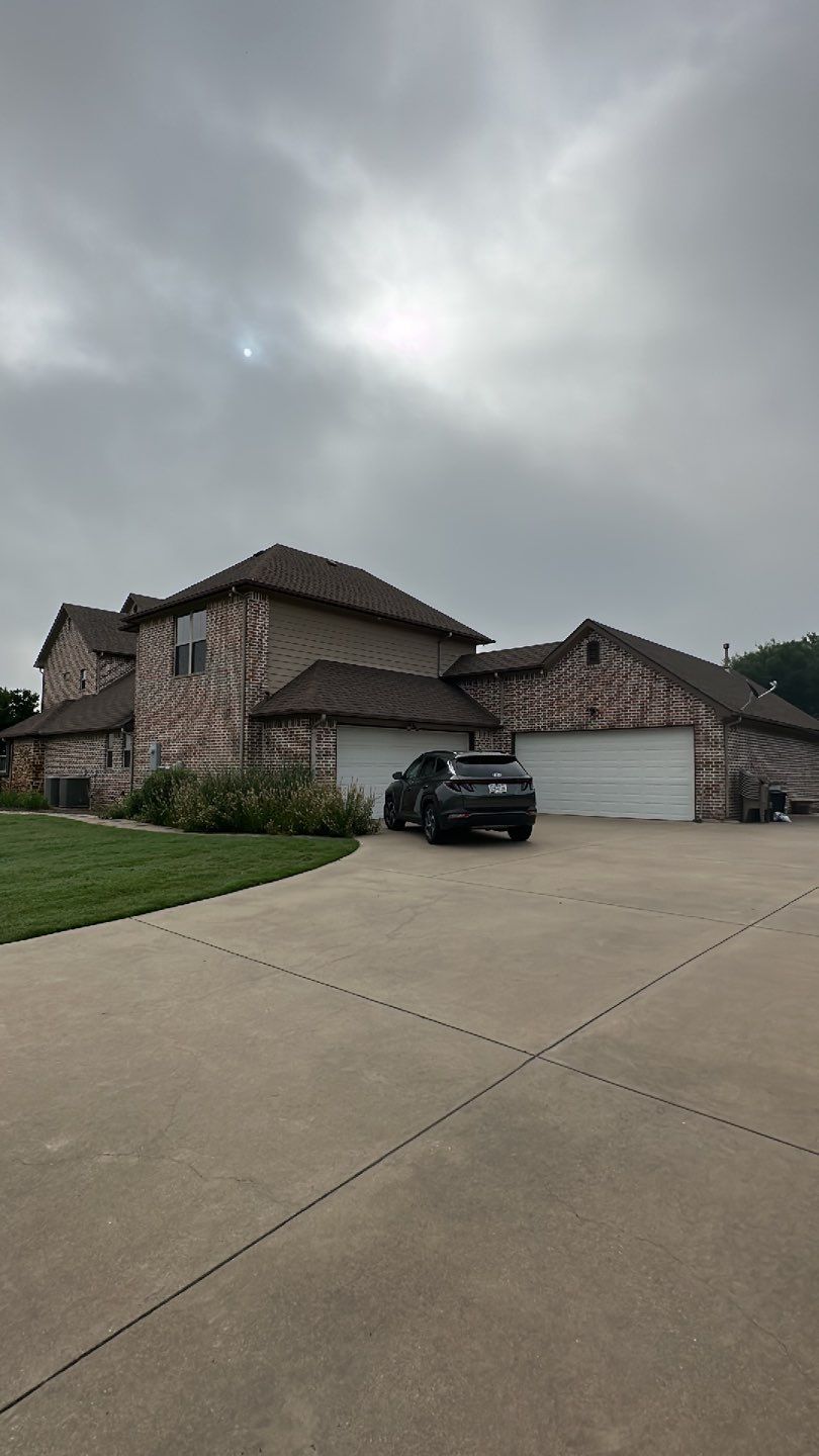 Residential Roof Replacement using Atlas Pinnacle IR in Heather Blend by Elite Roofing LLC