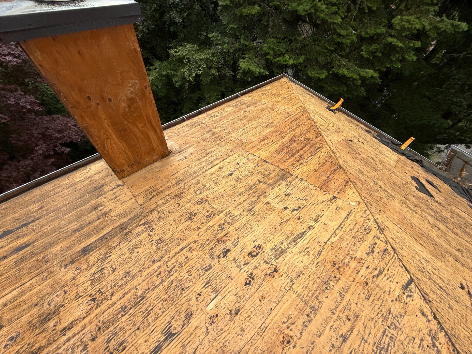 Project in West linn by Tom Leach Roofing