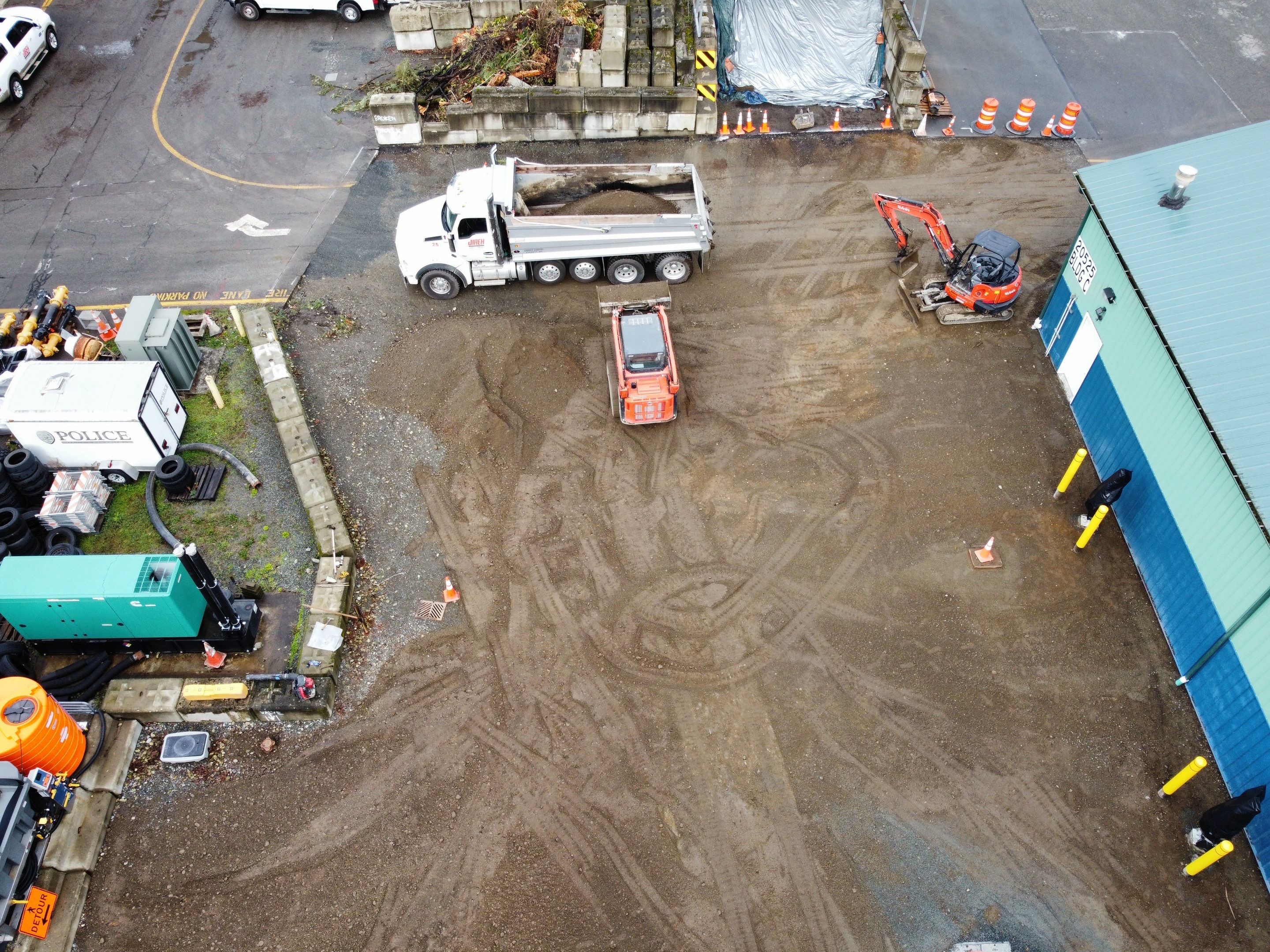 Asphalt Patch Repair | Lynnwood  by Jireh Asphalt & Concrete Inc 