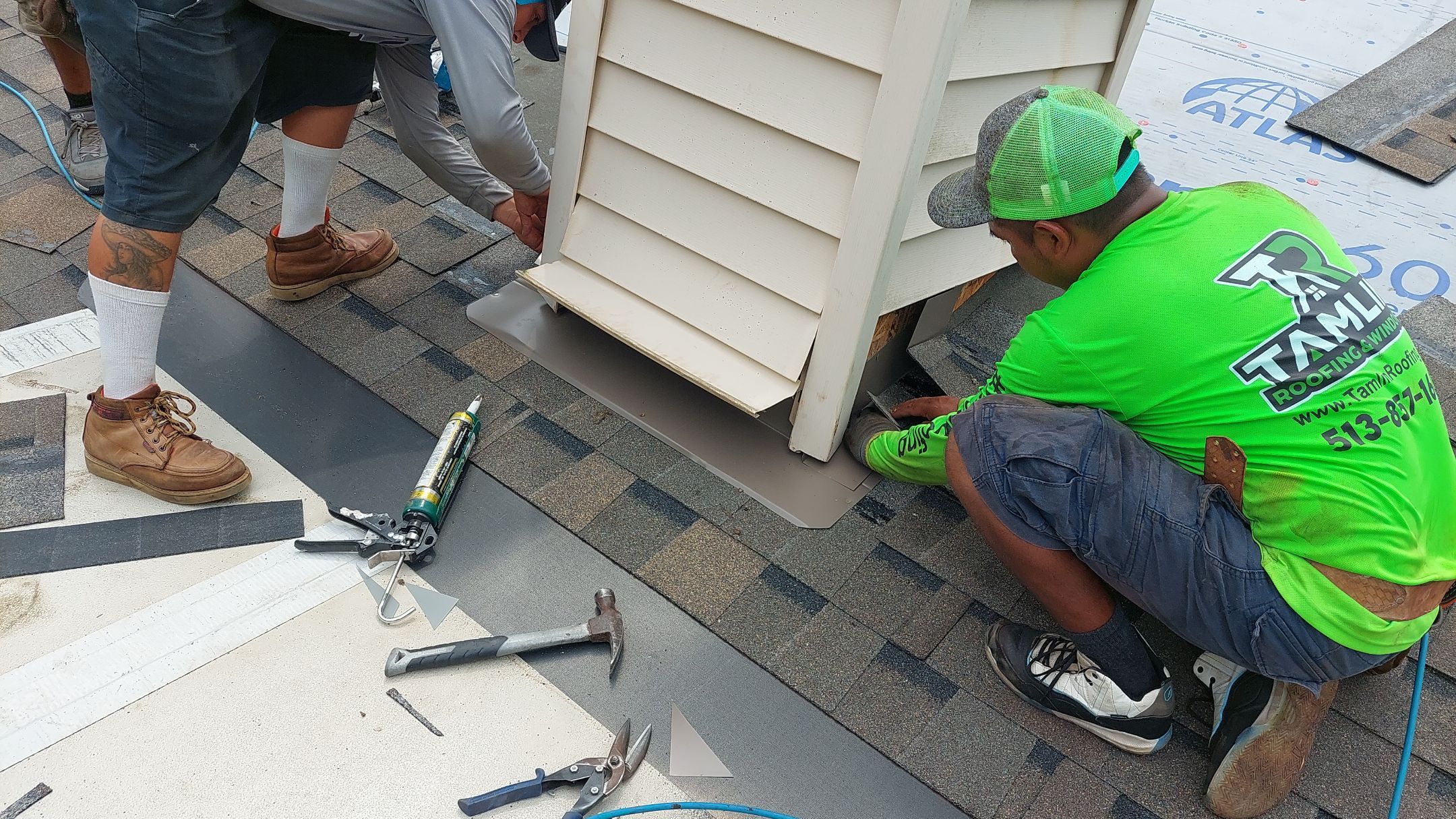 Atlas Weathered Shadow Roof Replacement by Tamlin Roofing