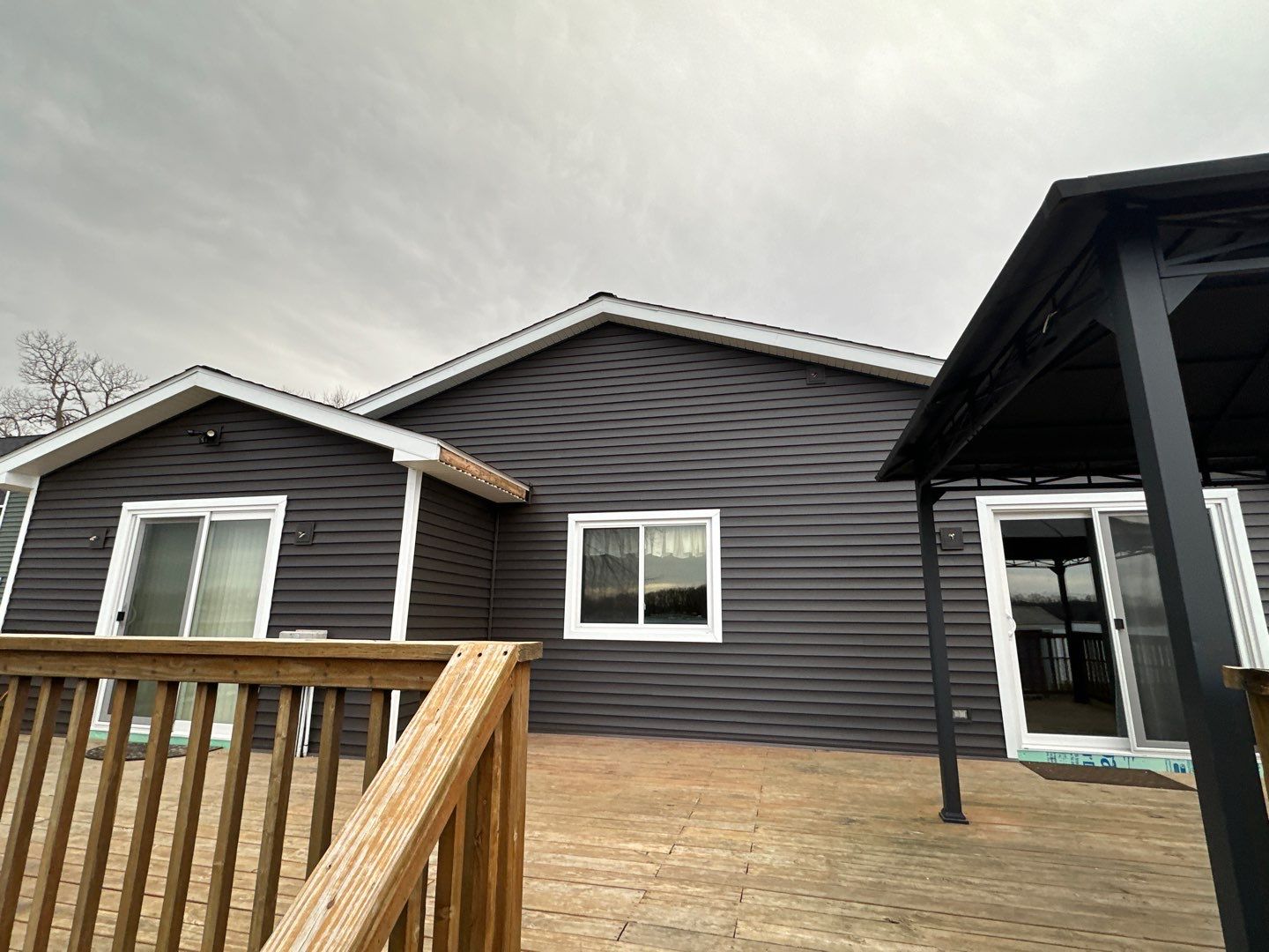 Siding Replacement using Certainteed Restoration Classic D4 by 180 Contractors