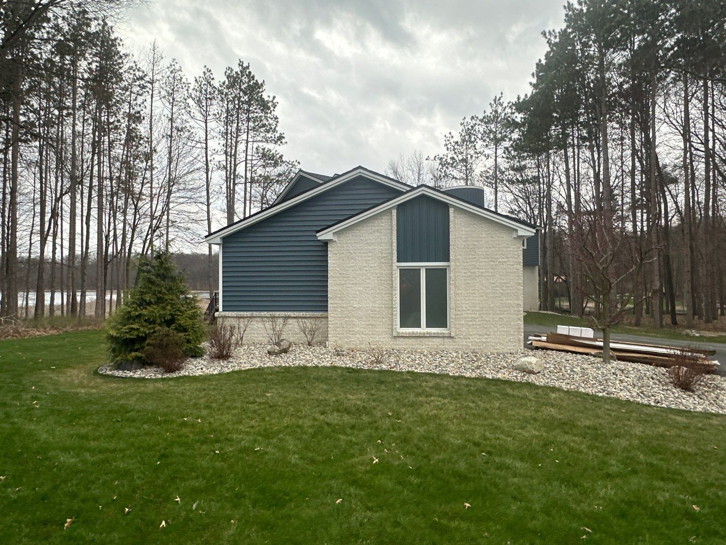 Siding Replacement using Certainteed Monogram D5 Pacific Blue by 180 Contractors