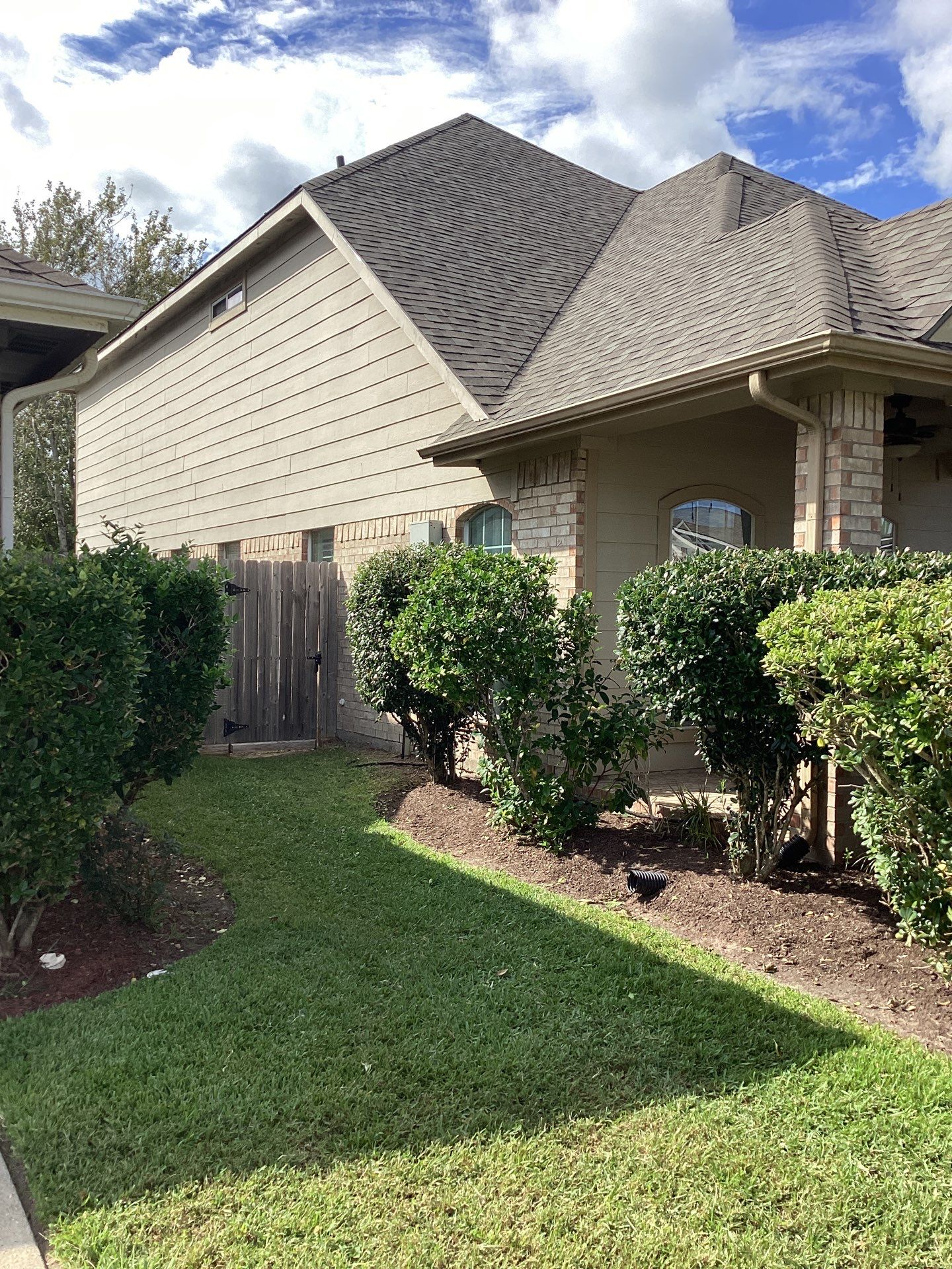 Residential Roofing Installation using Owen's Corning Duration (Lifetime) Shingles by Roof Repair Company