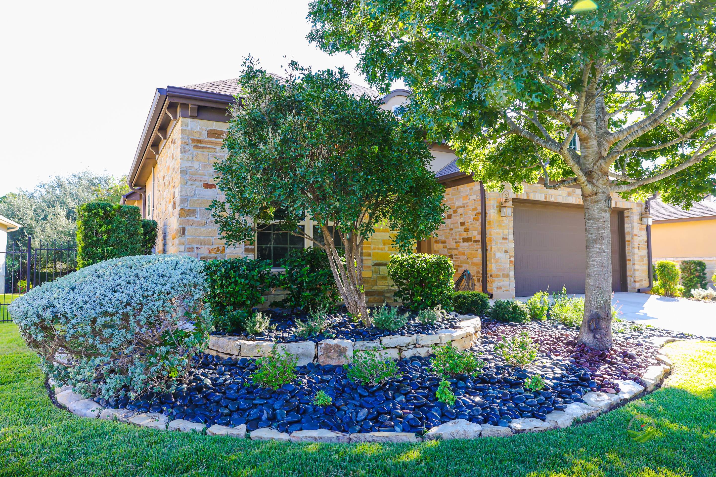Amorosa Condominiums, San Antonio Tx. by Hole In One Lawns, LLC