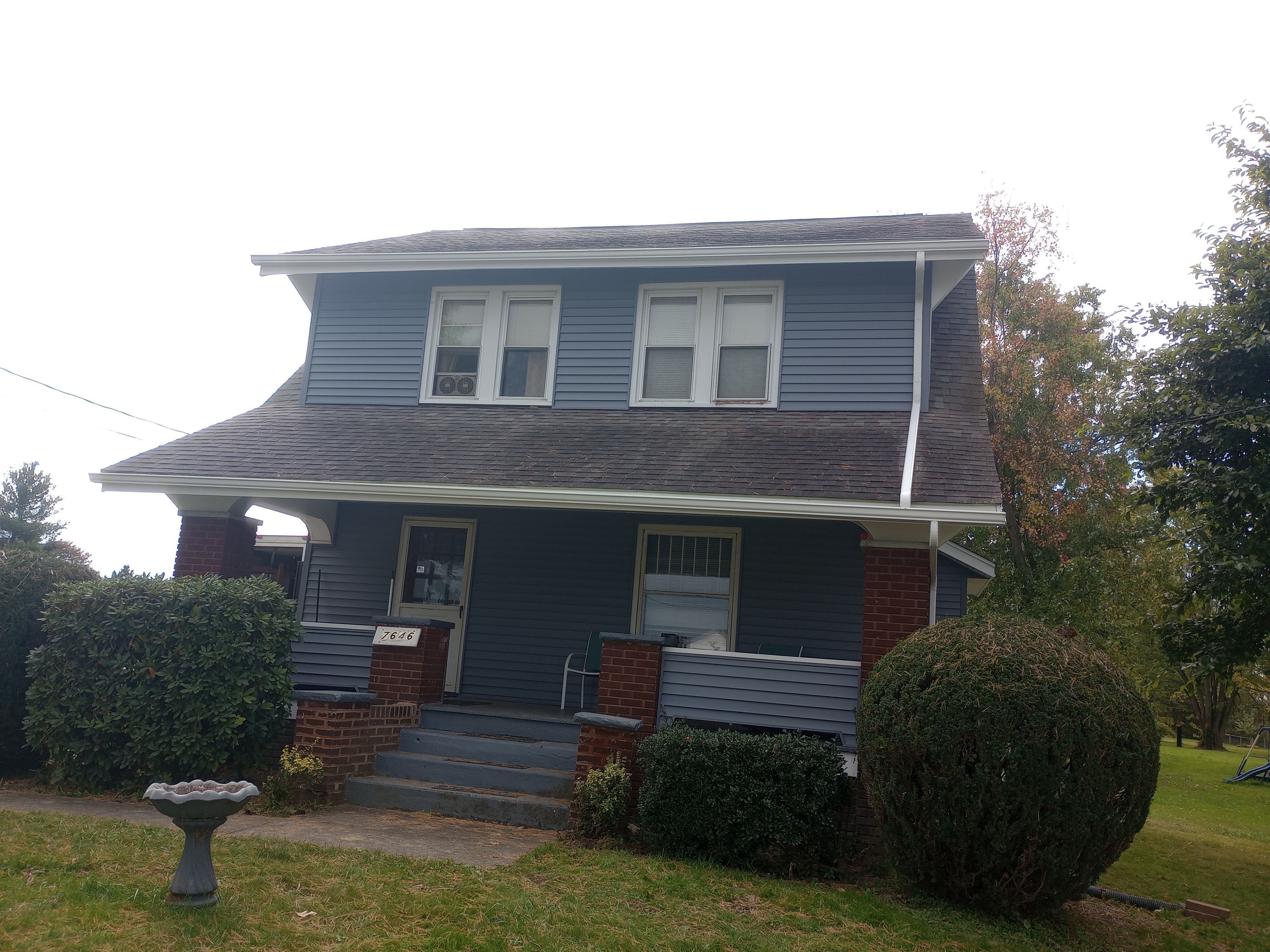 Laura & Keith Conley by Silver Leaf Contracting 