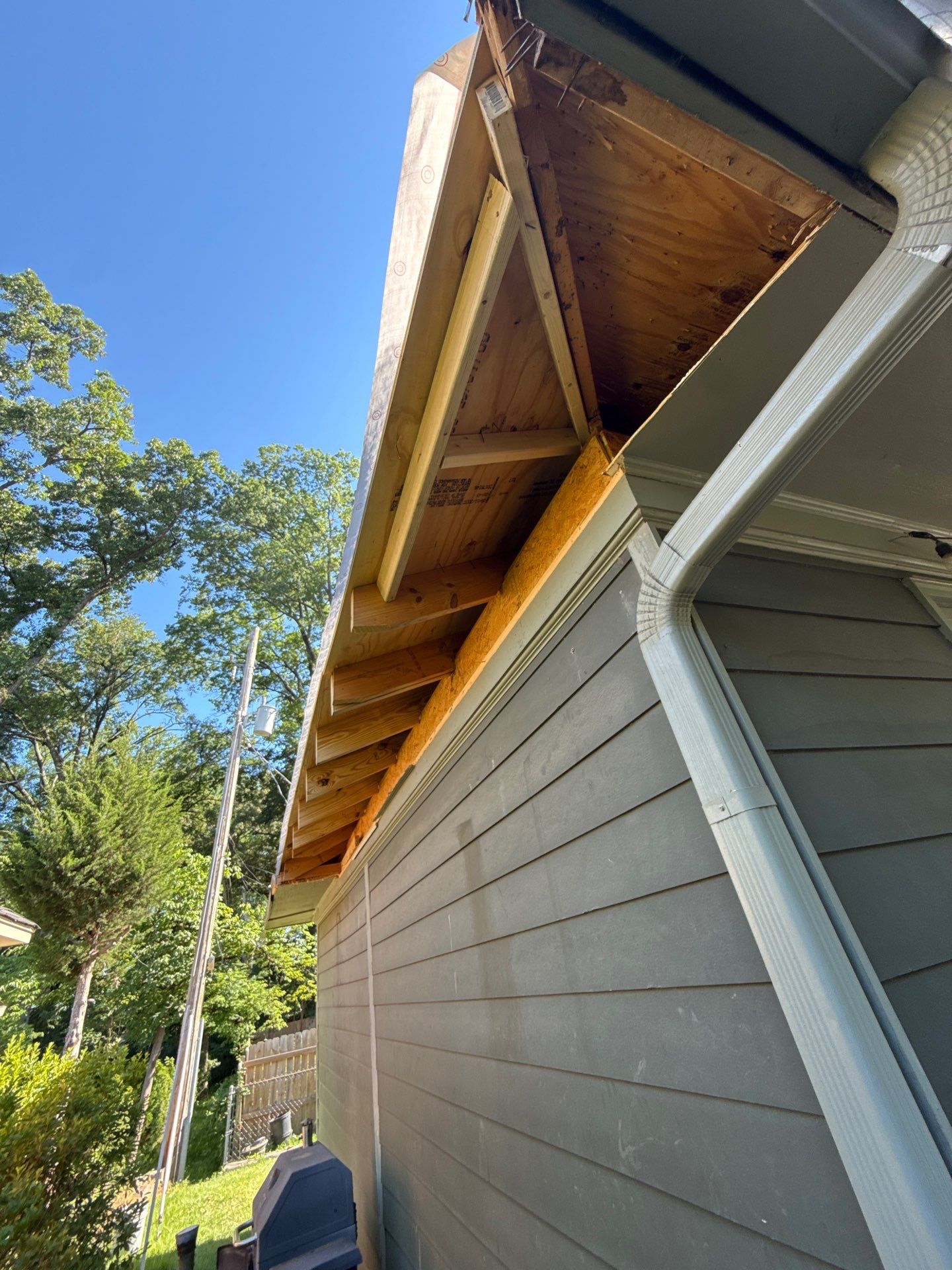 Tree Damage Restoration and Asphalt Shingle Roof Replacement in Memphis by Revival Roofing Services