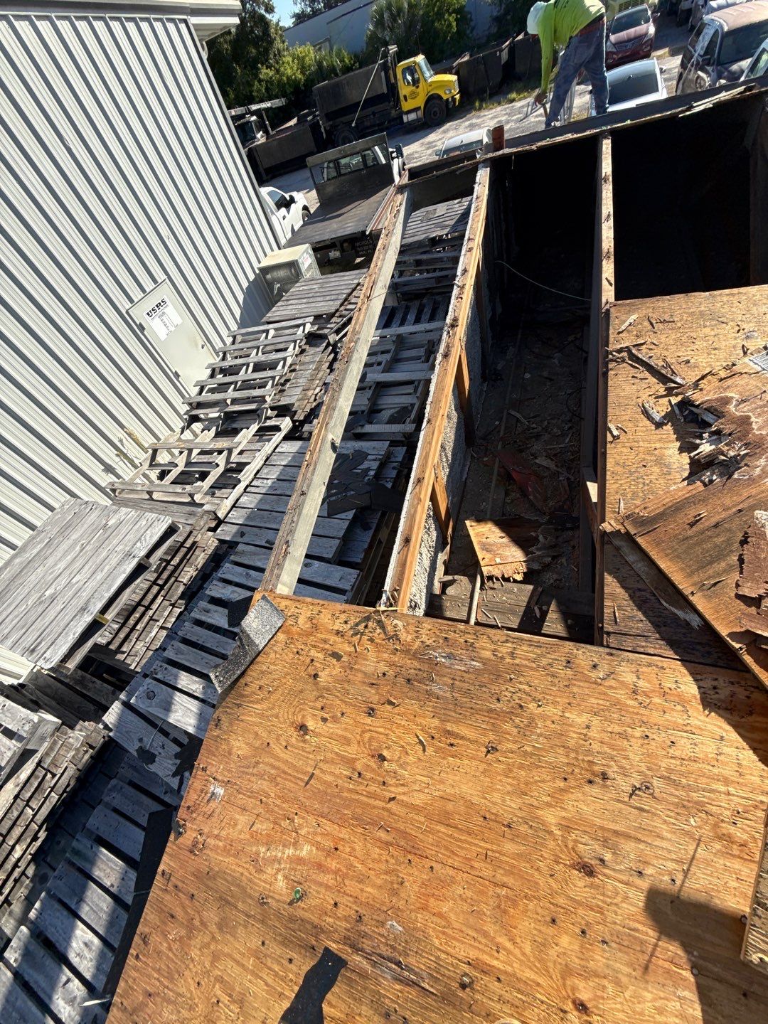 Project in Largo 33771 by Mitchell Roofing Company LLC