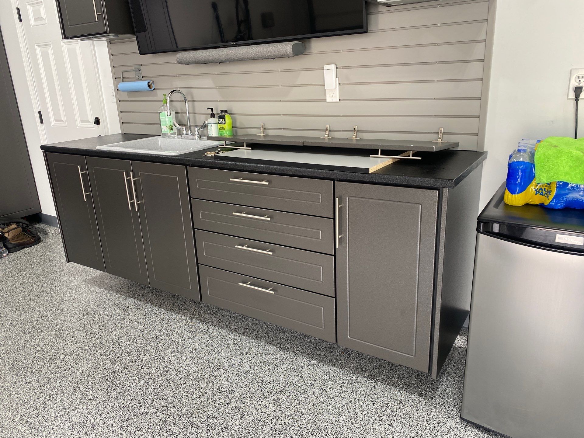 Michael K. upgrades his garage! by Banner Garage