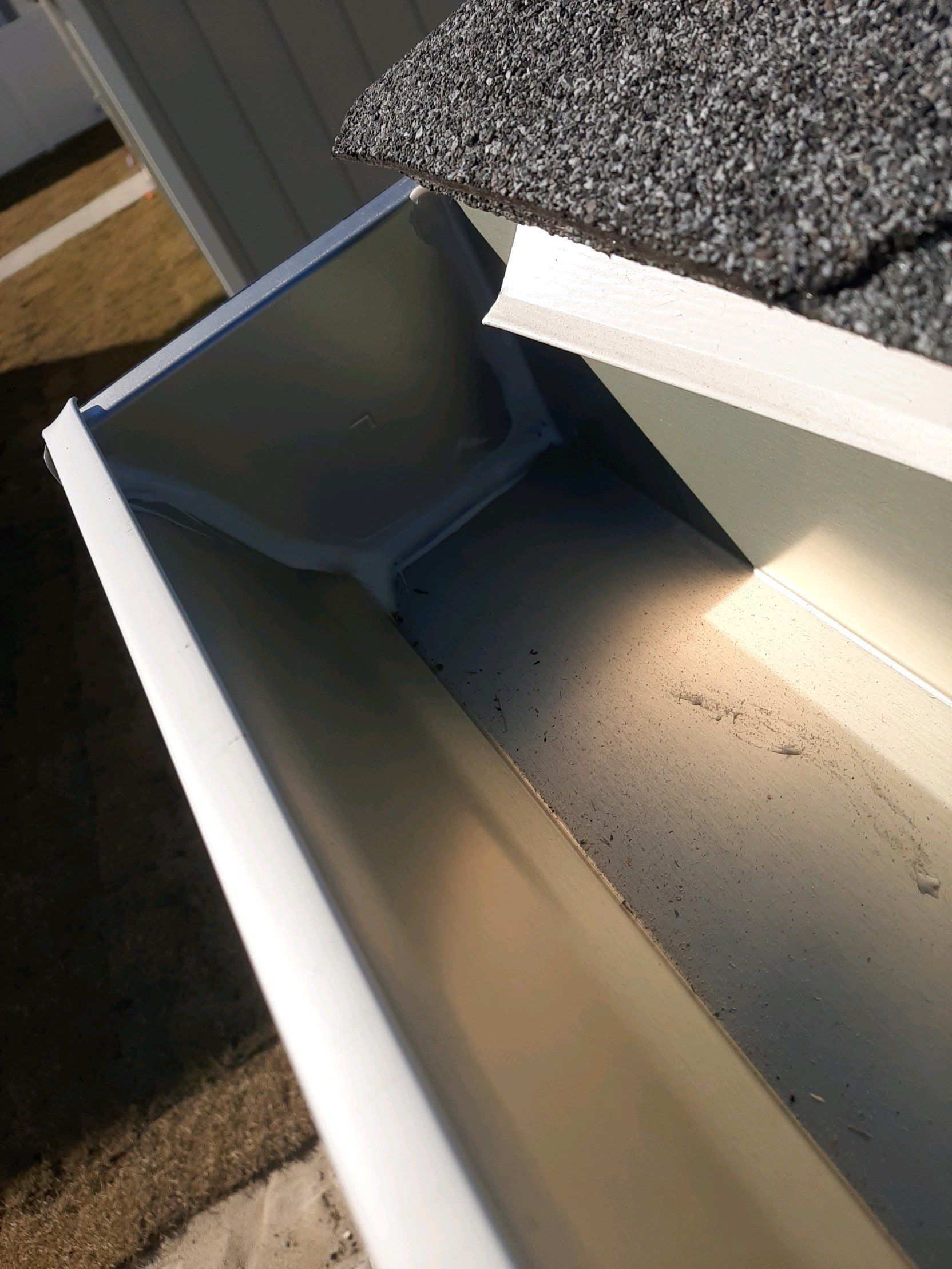 Gutter Installation Using 6 Inch K-Style Seamless Gutters by Gutter Professors