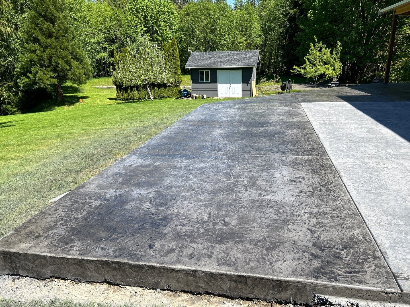 Ty | Concrete Patio by Jireh Asphalt & Concrete Inc 