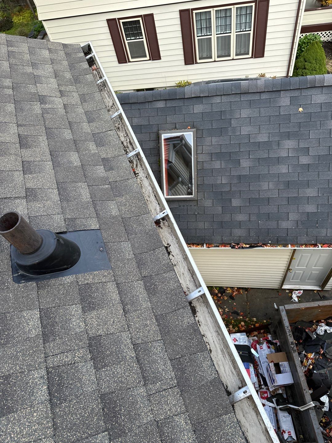 Residential Roofing Installation using Asphalt GAF HDZ by Artisan Roofing & Home Improvements Inc.
