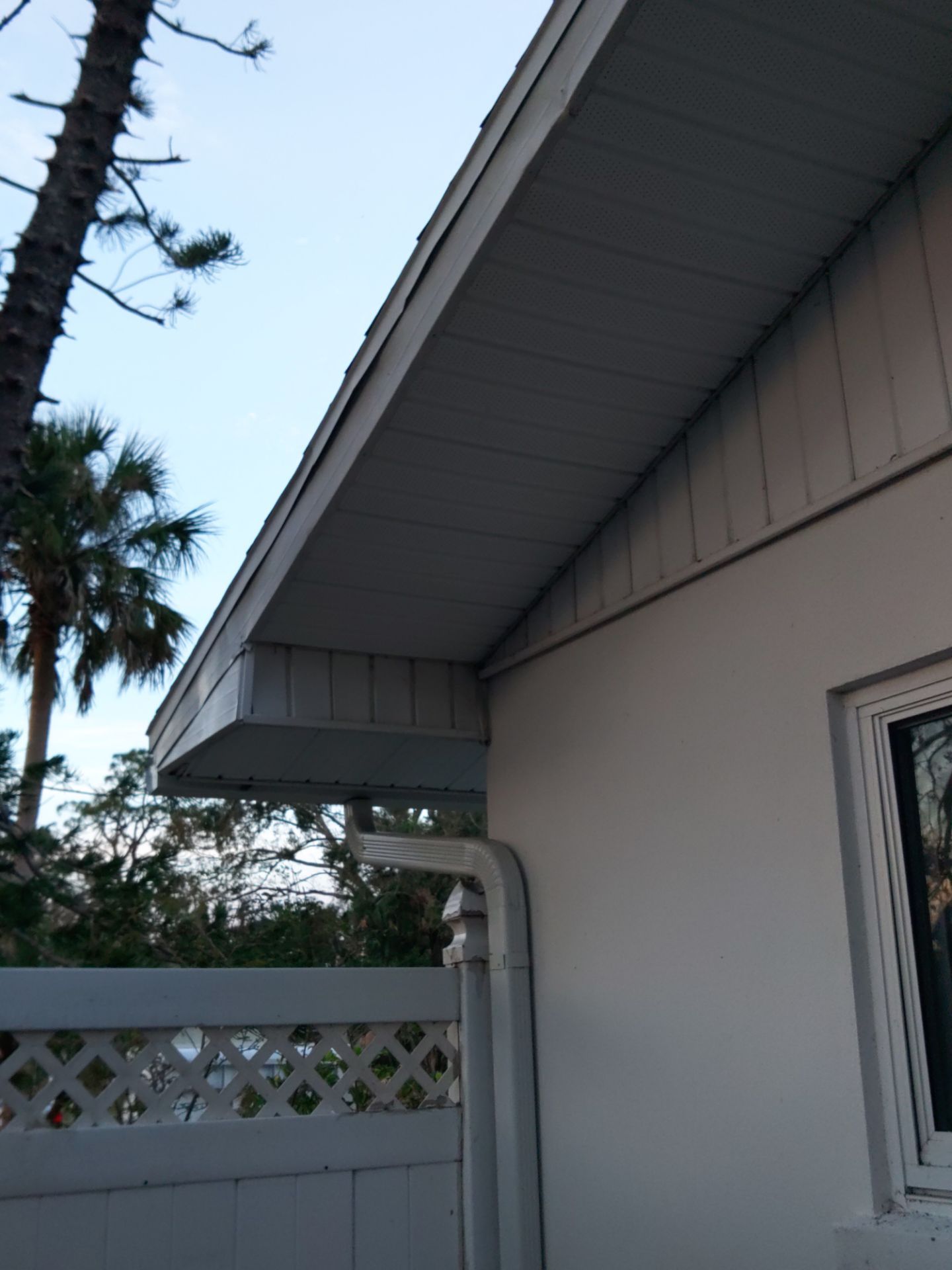 Soffit White Vinyl Installation FL by Gutter Professors