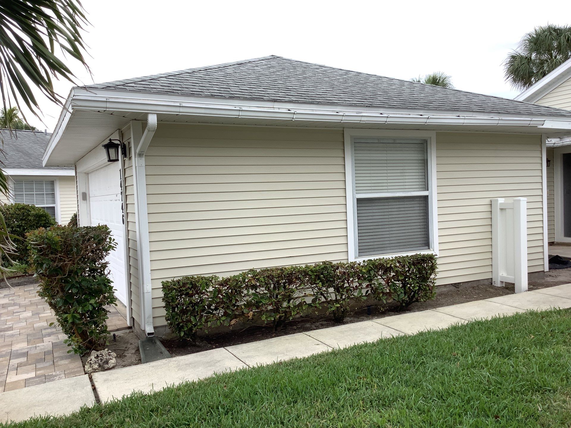 6-Inch Gutters in Fort Myers FL by Gutter Professor by Gutter Professors