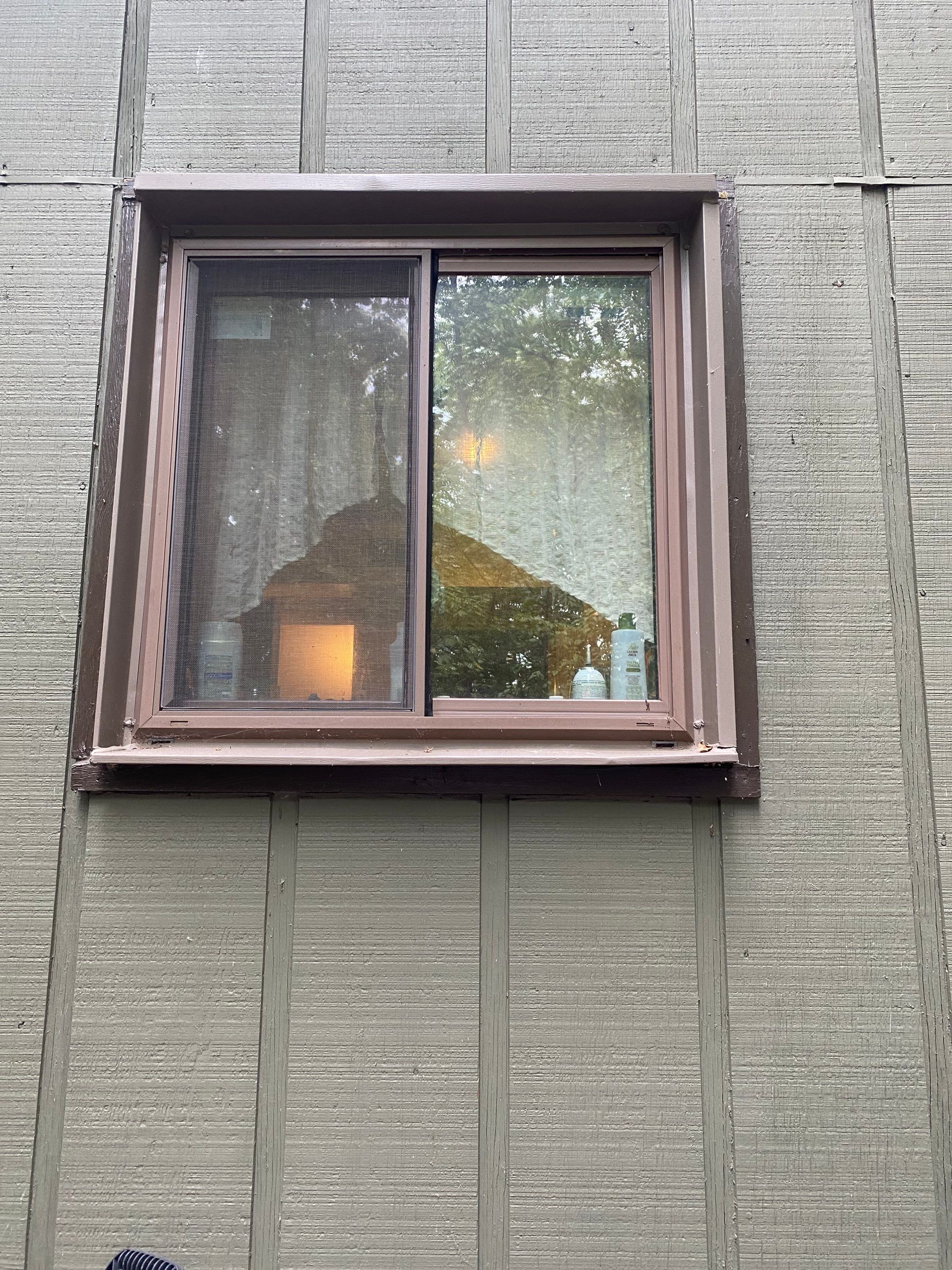 Reston: Residential Siding Replacement with James Hardie Statement Beaded Plank in Cappuccino Muffin by RM Banning, Inc.